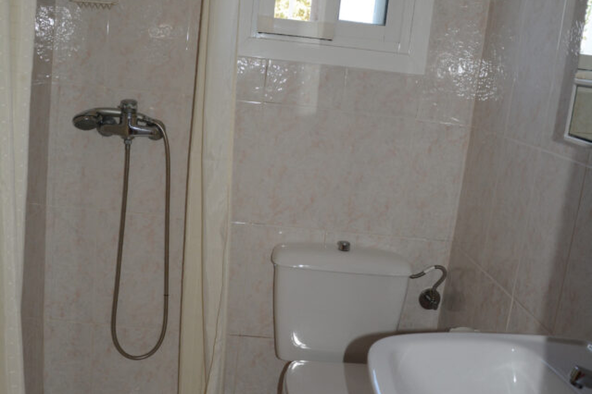 Revente - Villa -
Crevillente