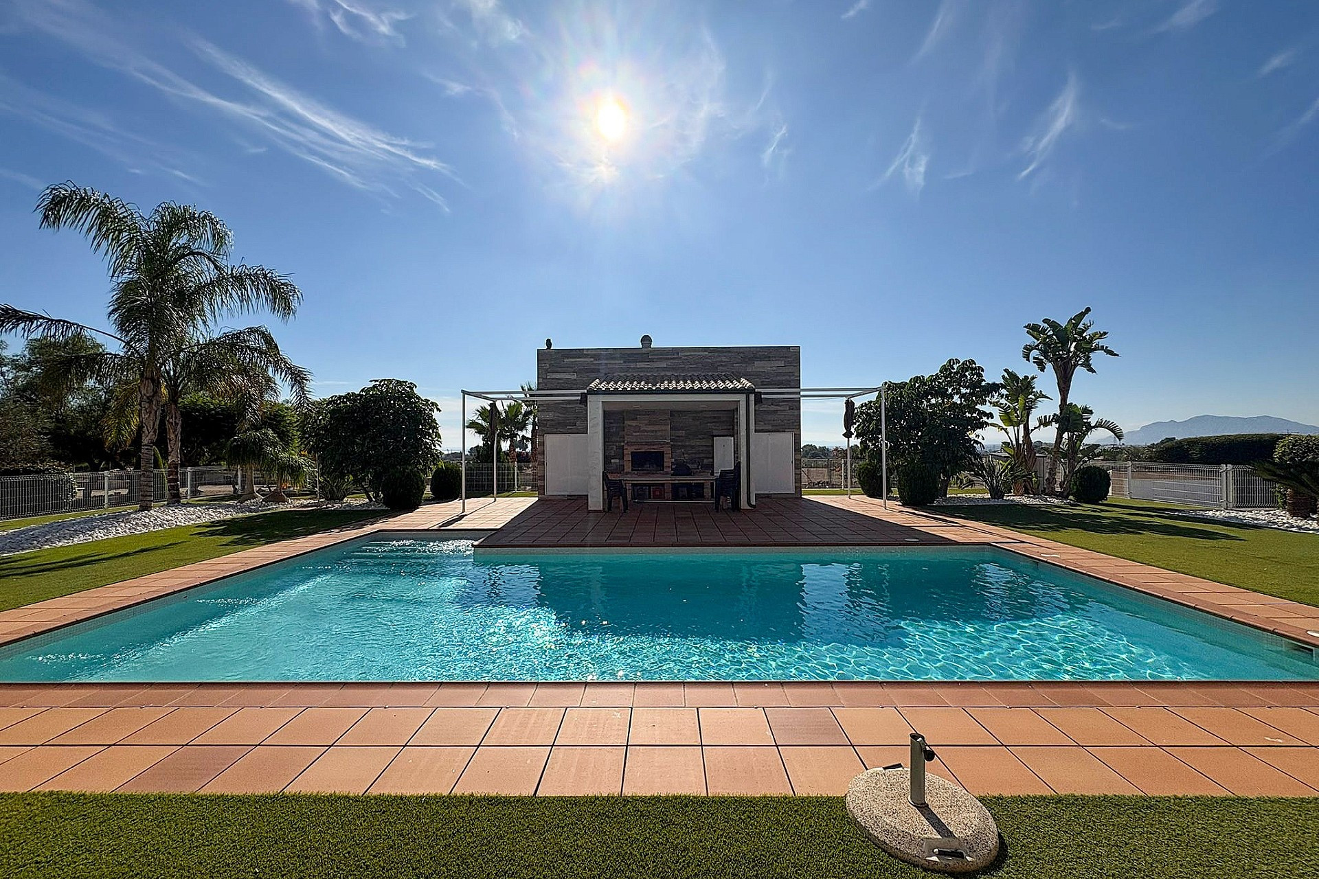 Revente - Villa -
Crevillente