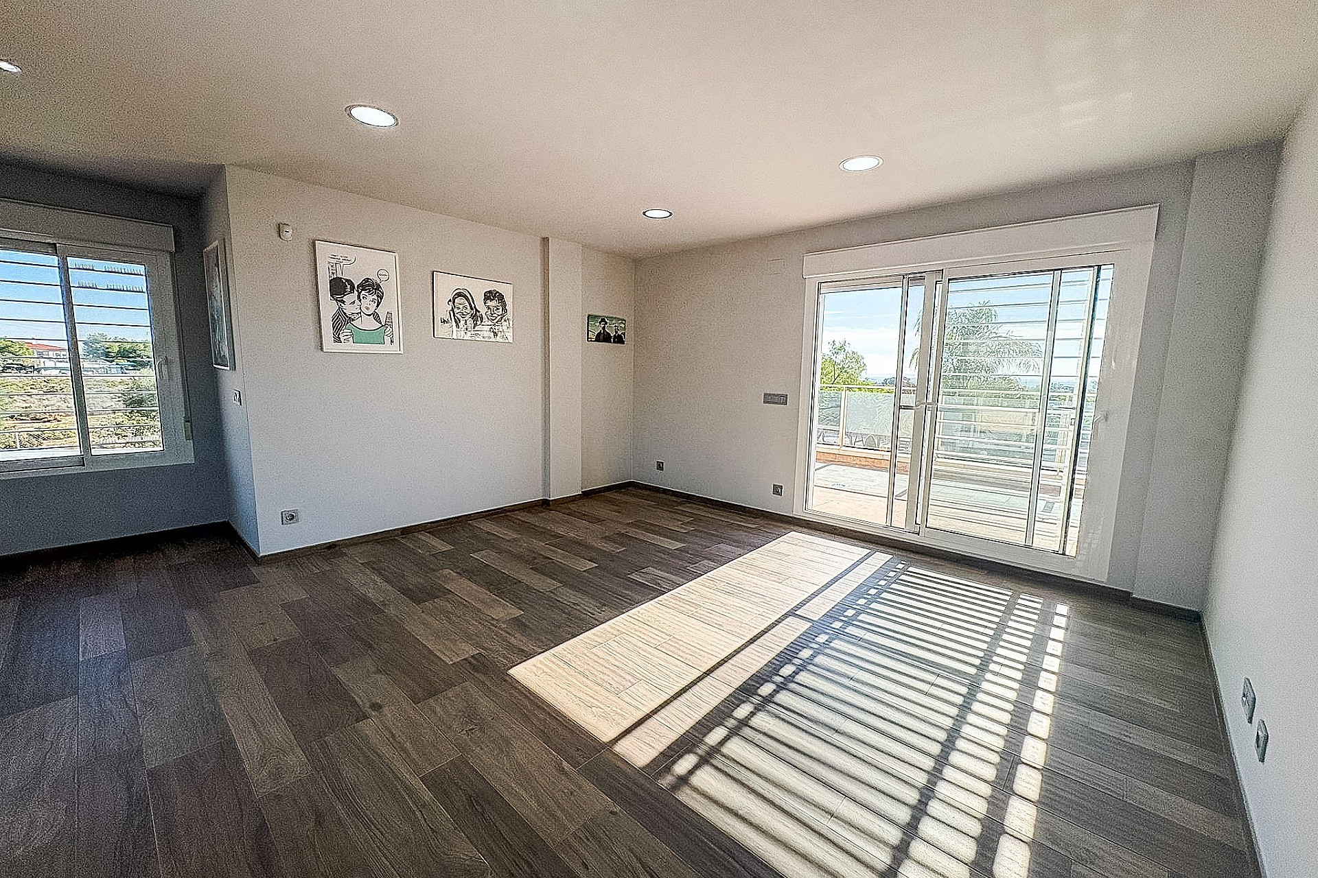 Revente - Villa -
Crevillente