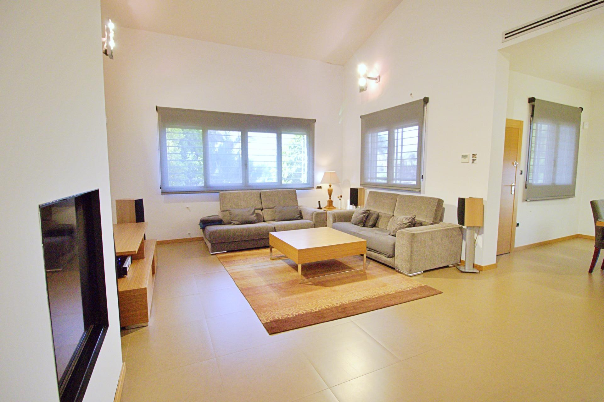 Revente - Villa -
Elche - Peña las Águilas