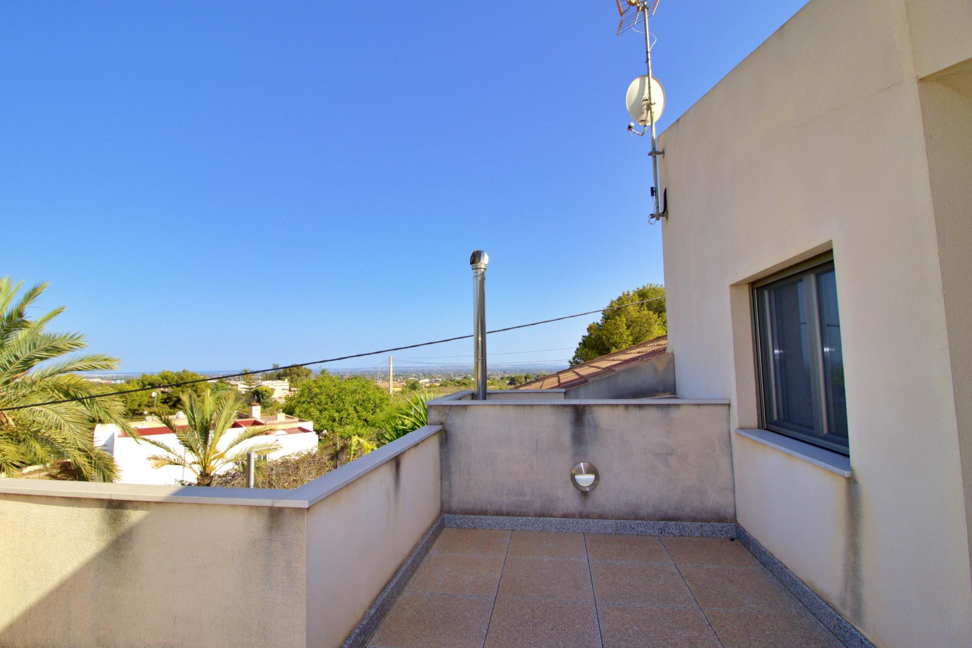 Revente - Villa -
Elche - Peña las Águilas