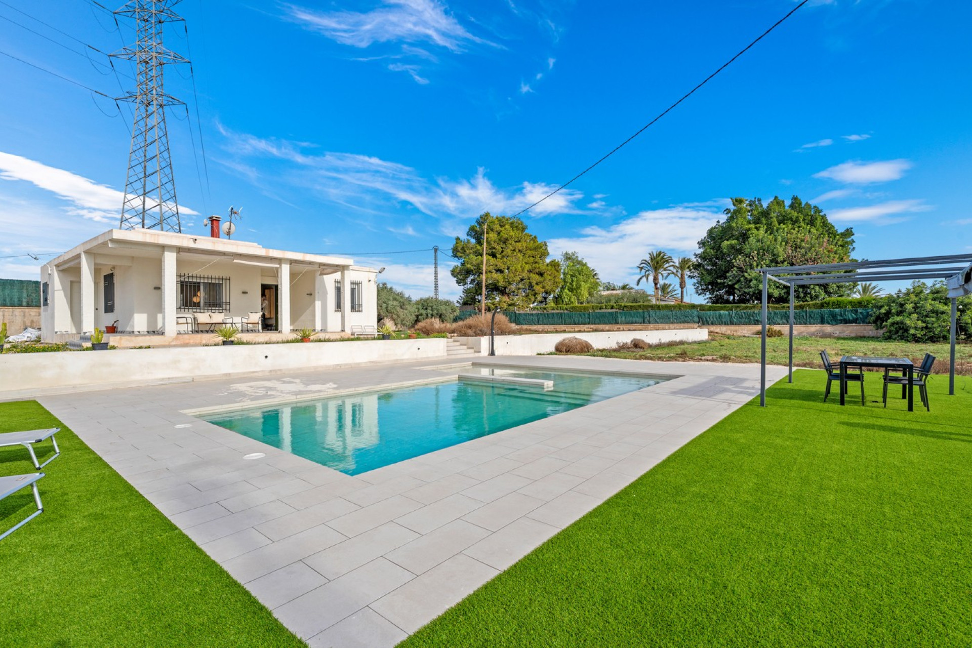 Revente - Villa -
Elche