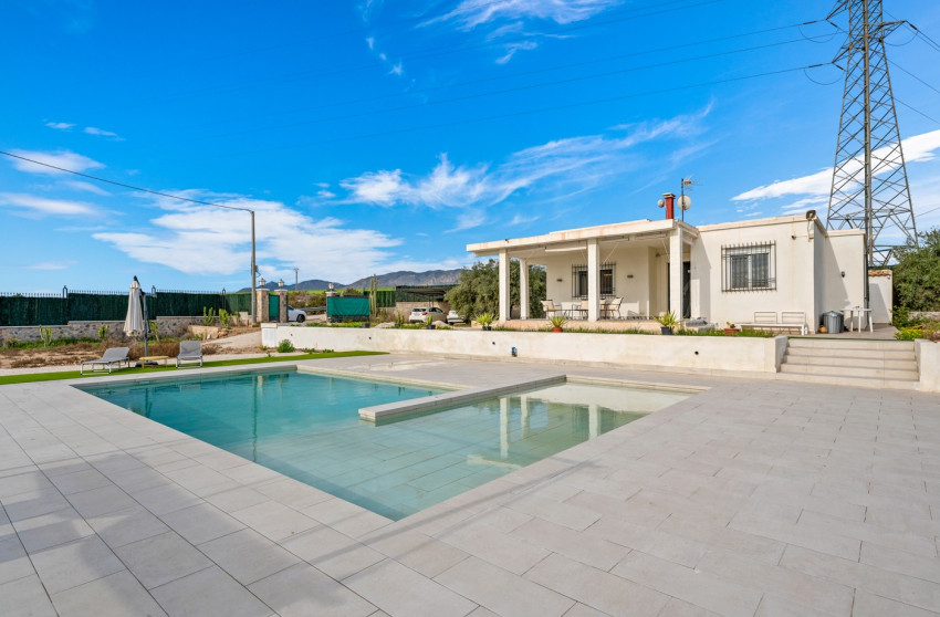 Revente - Villa -
Elche