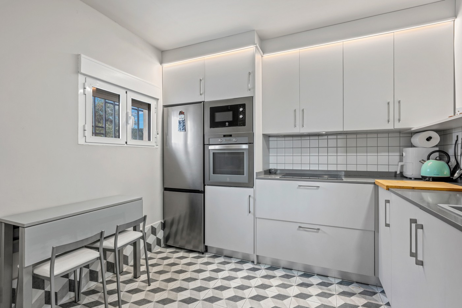 Revente - Villa -
Elche