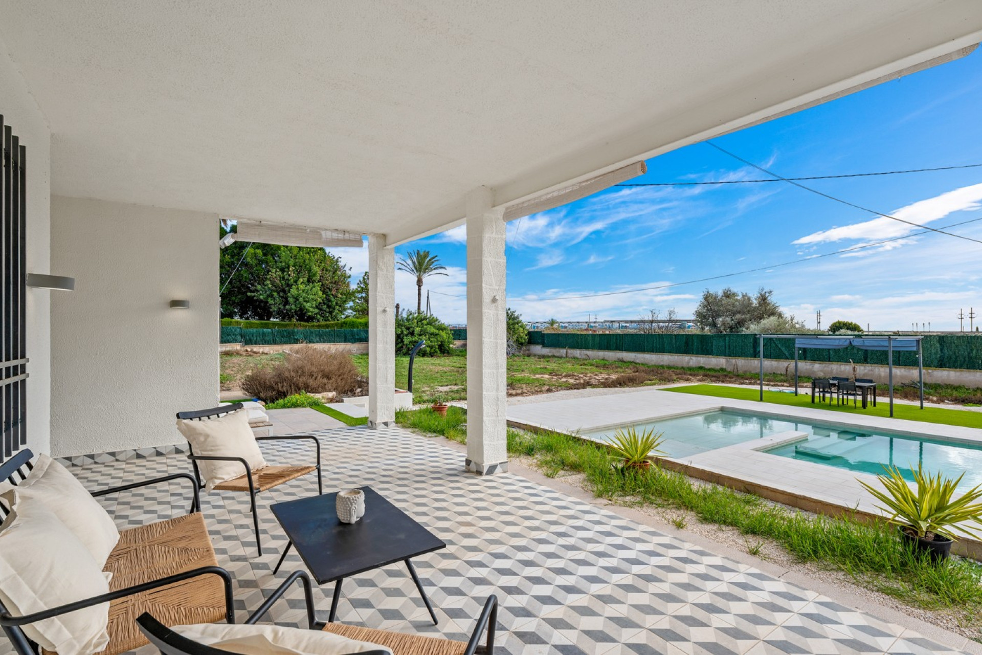 Revente - Villa -
Elche