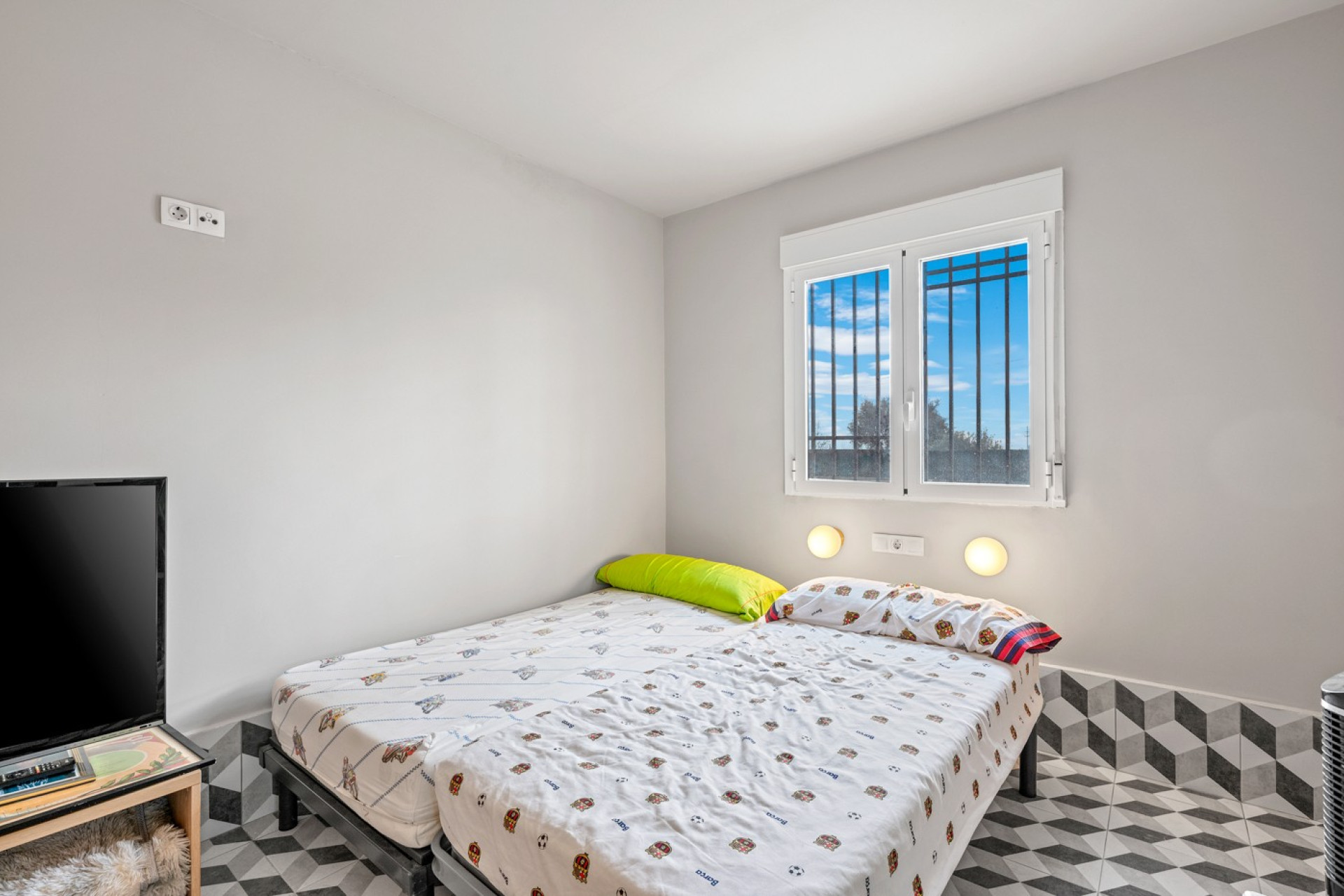 Revente - Villa -
Elche