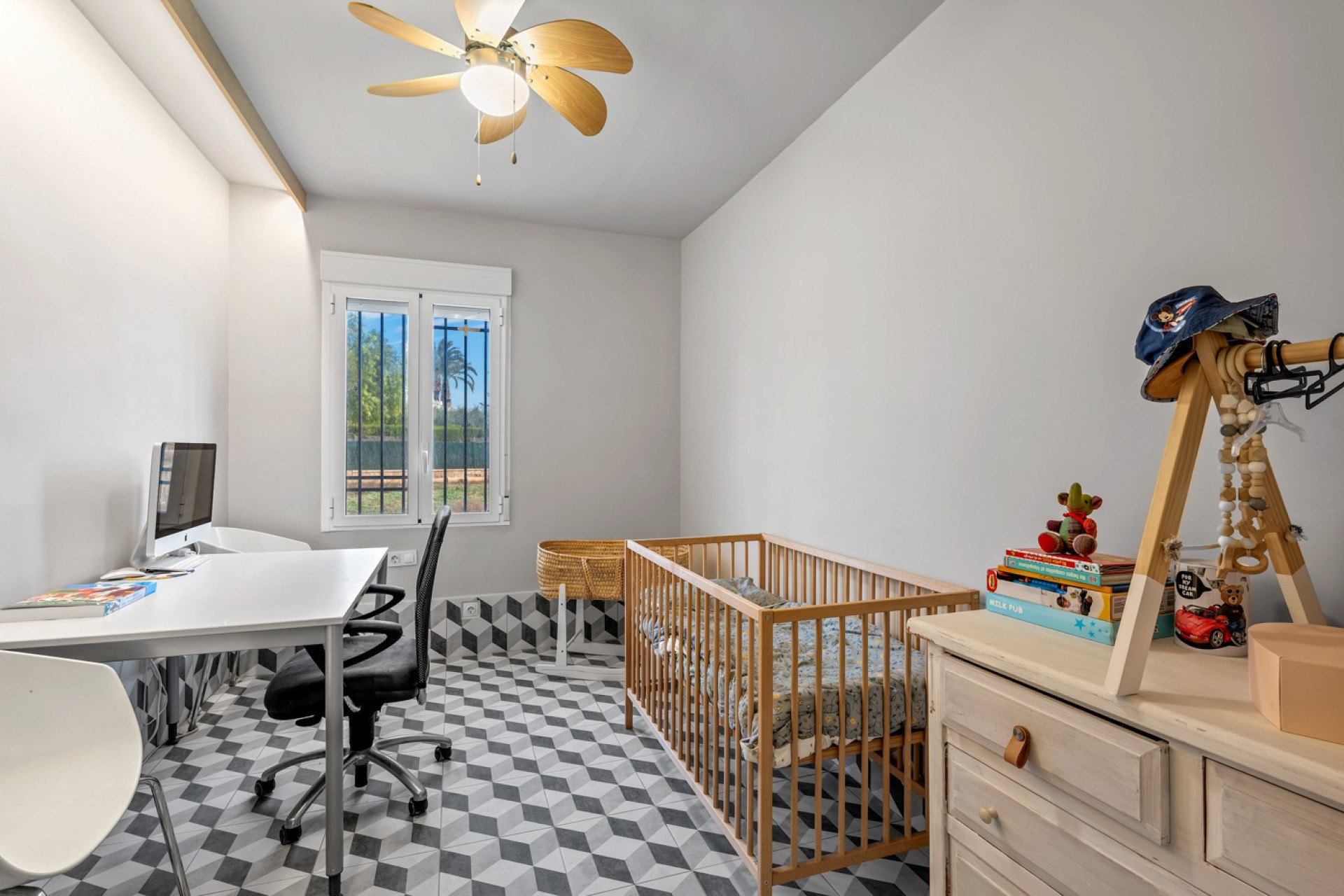 Revente - Villa -
Elche