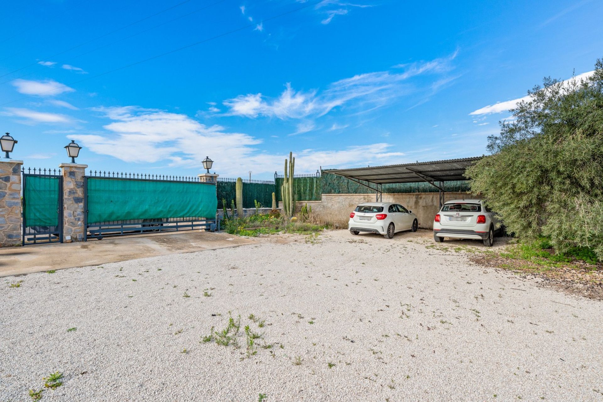 Revente - Villa -
Elche