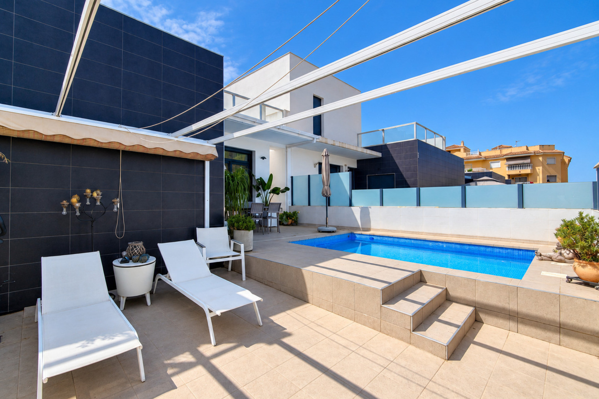Revente - Villa -
Formentera del Segura - Costa Blanca