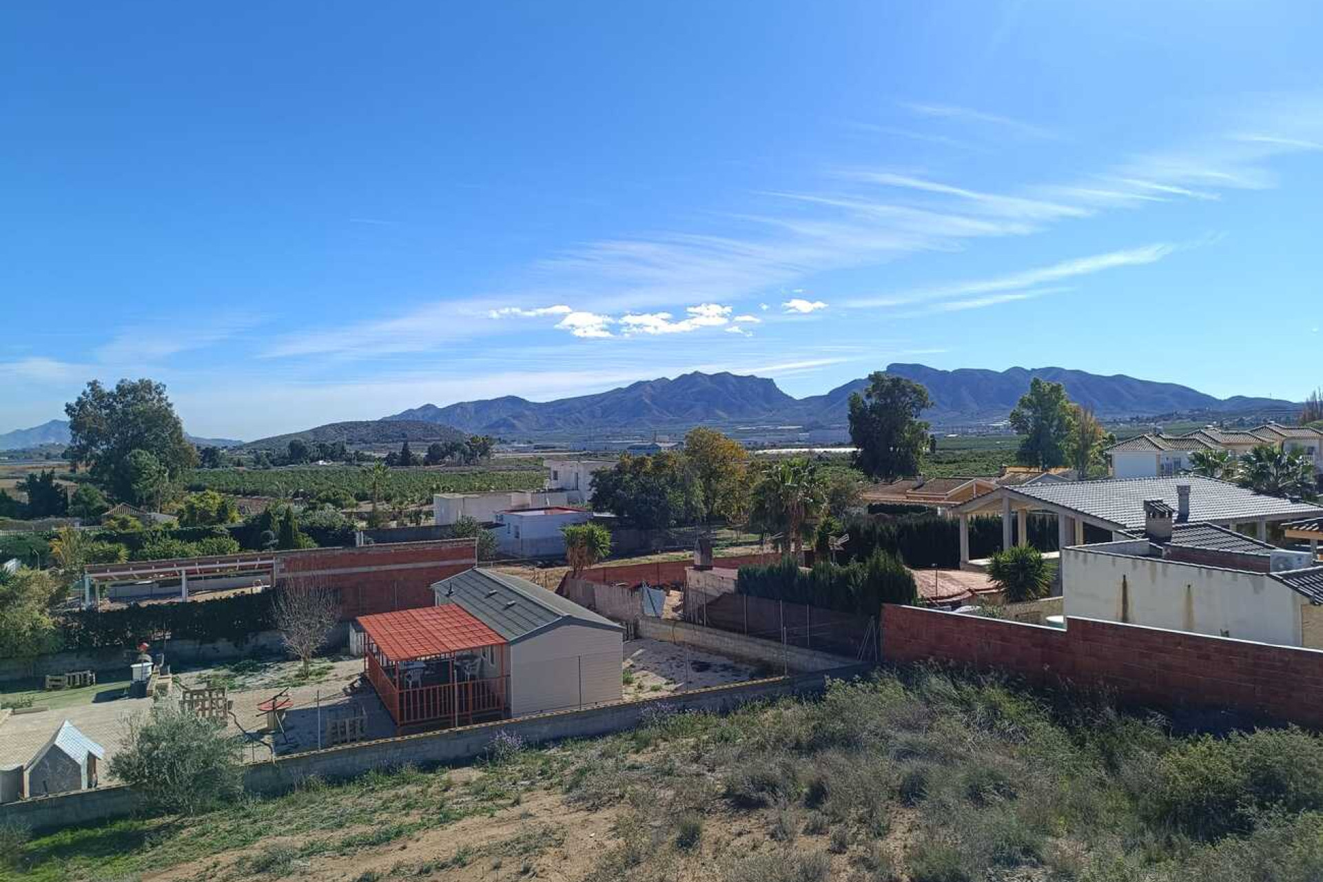 Revente - Villa -
Fortuna - El Reloj