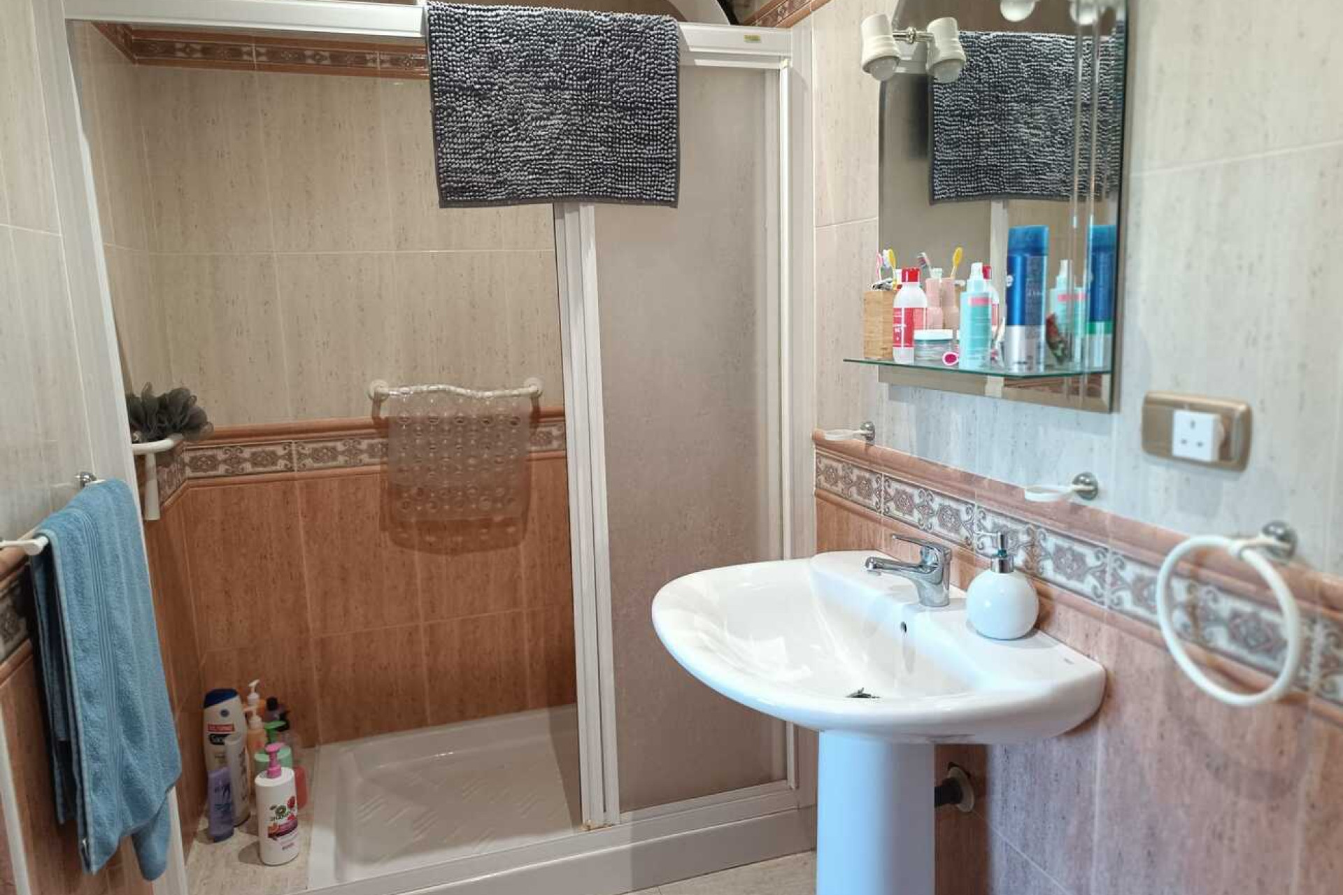 Revente - Villa -
Fortuna - El Reloj