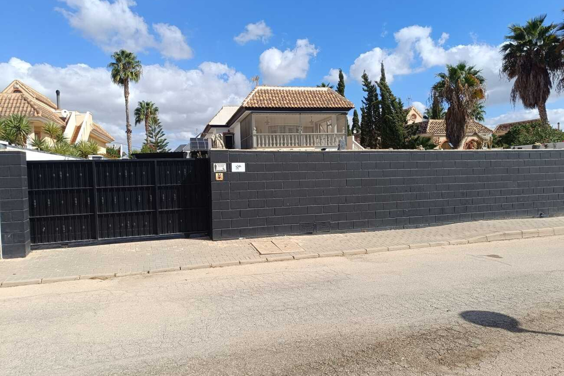 Revente - Villa -
Fortuna - El Reloj