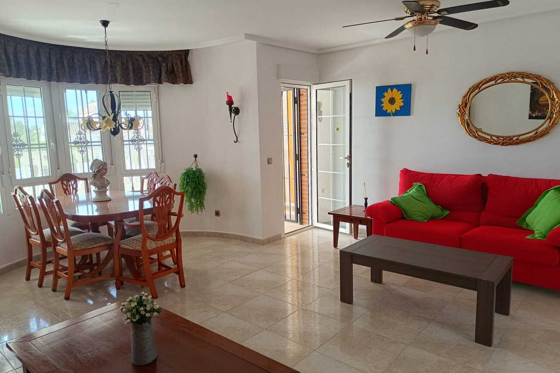 Revente - Villa -
Fortuna - El Reloj