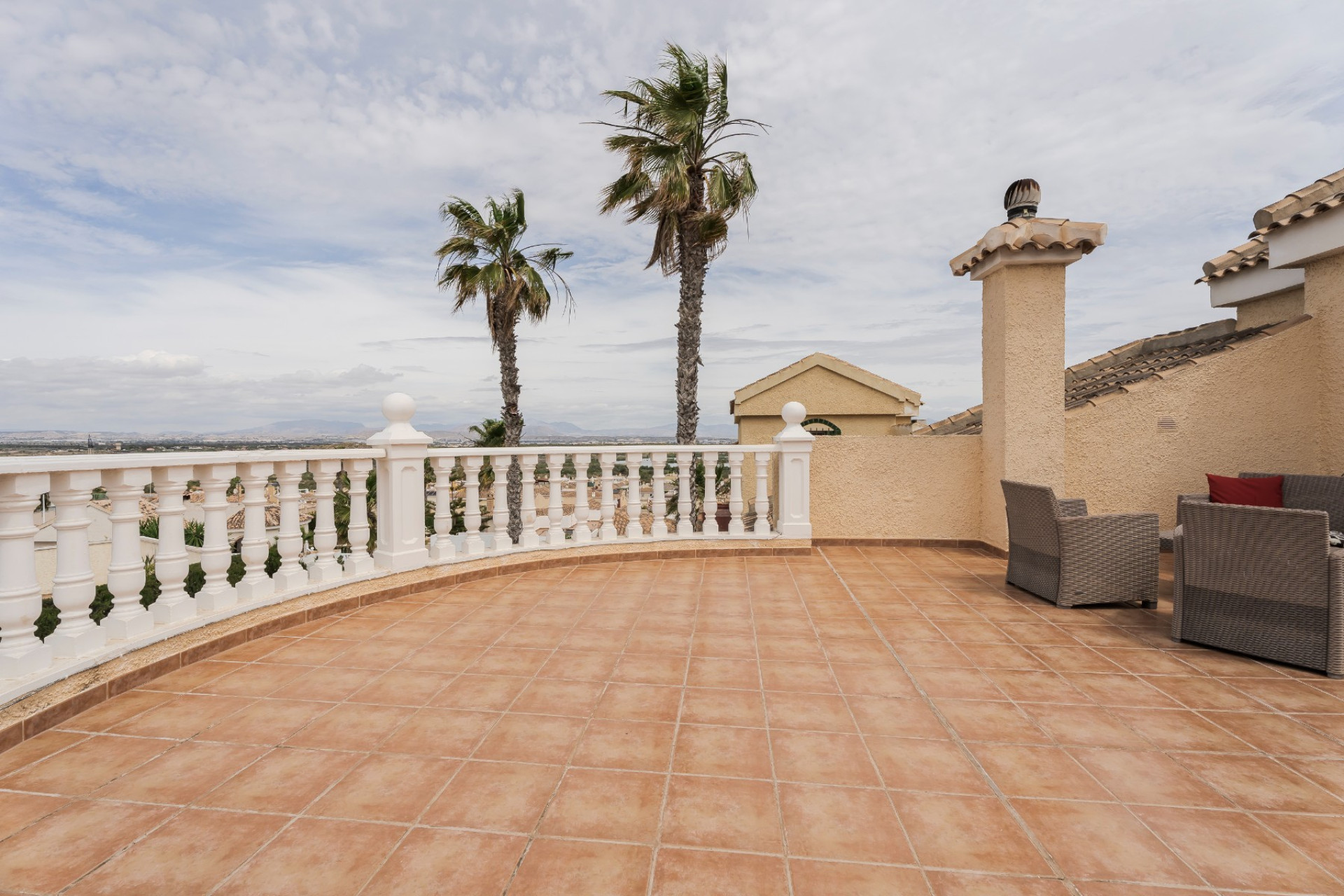 Revente - Villa -
Gran Alacant - Monte y Mar