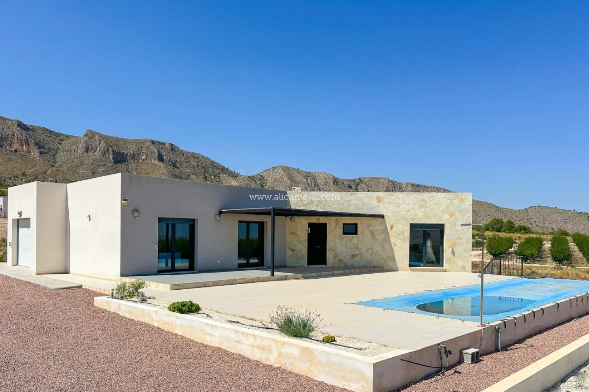 Revente - Villa -
Hondón de las Nieves - HONDON DE LAS NIEVES