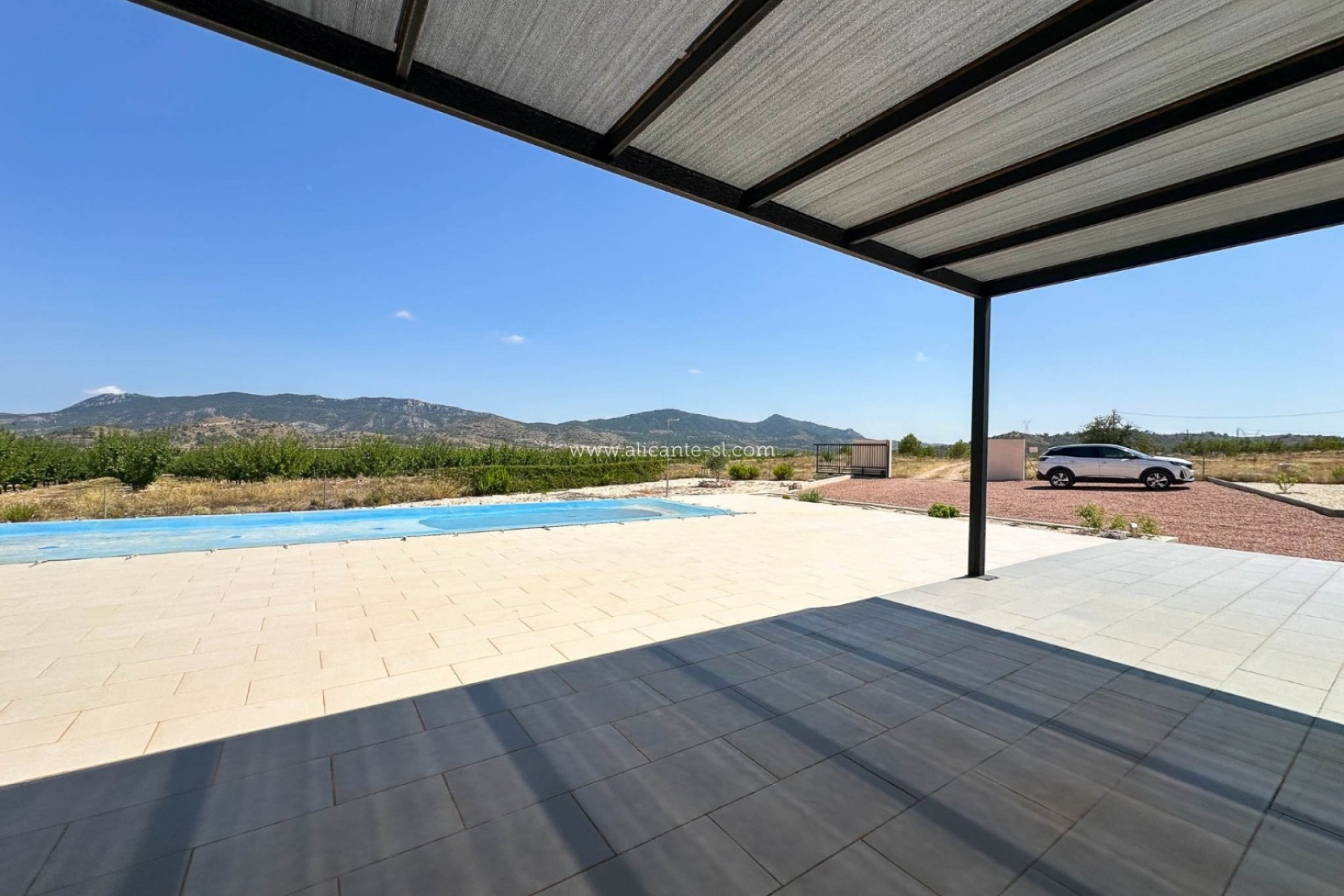 Revente - Villa -
Hondón de las Nieves - HONDON DE LAS NIEVES