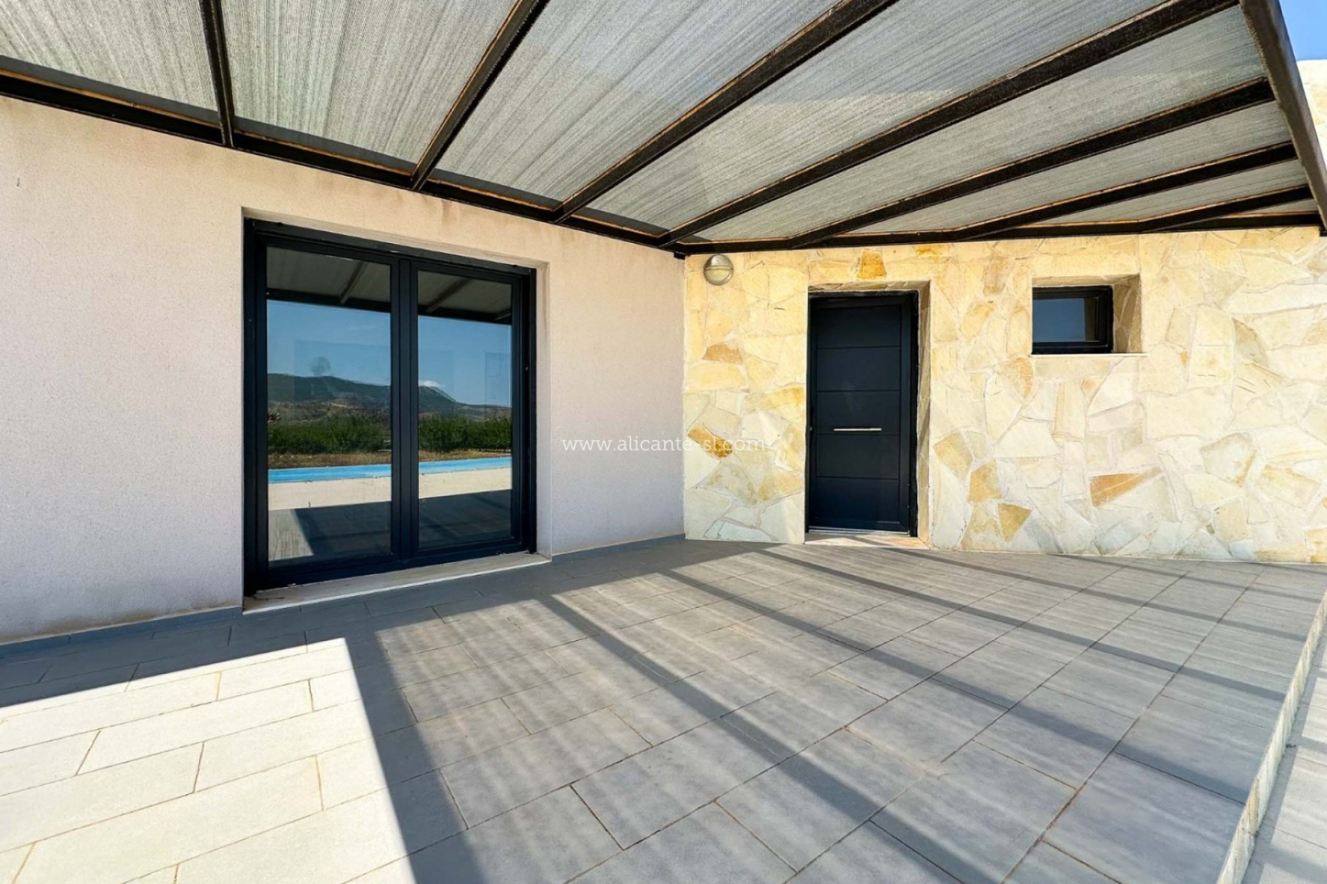 Revente - Villa -
Hondón de las Nieves - HONDON DE LAS NIEVES