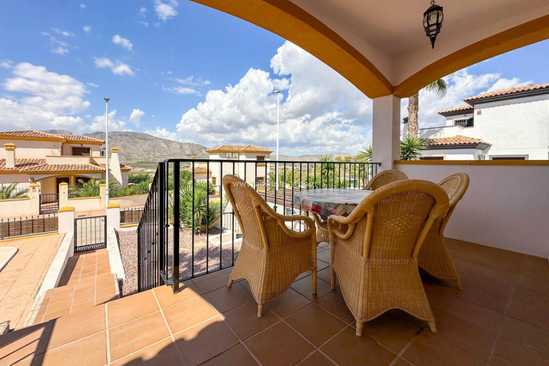 Revente - Villa -
Hondón de las Nieves - HONDON DE LAS NIEVES