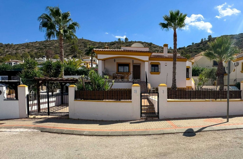 Revente - Villa -
Hondón de las Nieves - HONDON DE LAS NIEVES