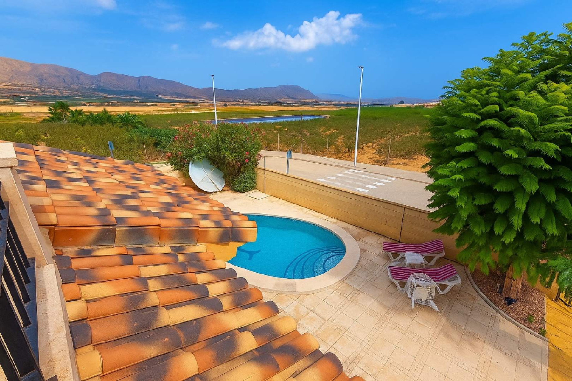 Revente - Villa -
Hondón de las Nieves - HONDON DE LAS NIEVES