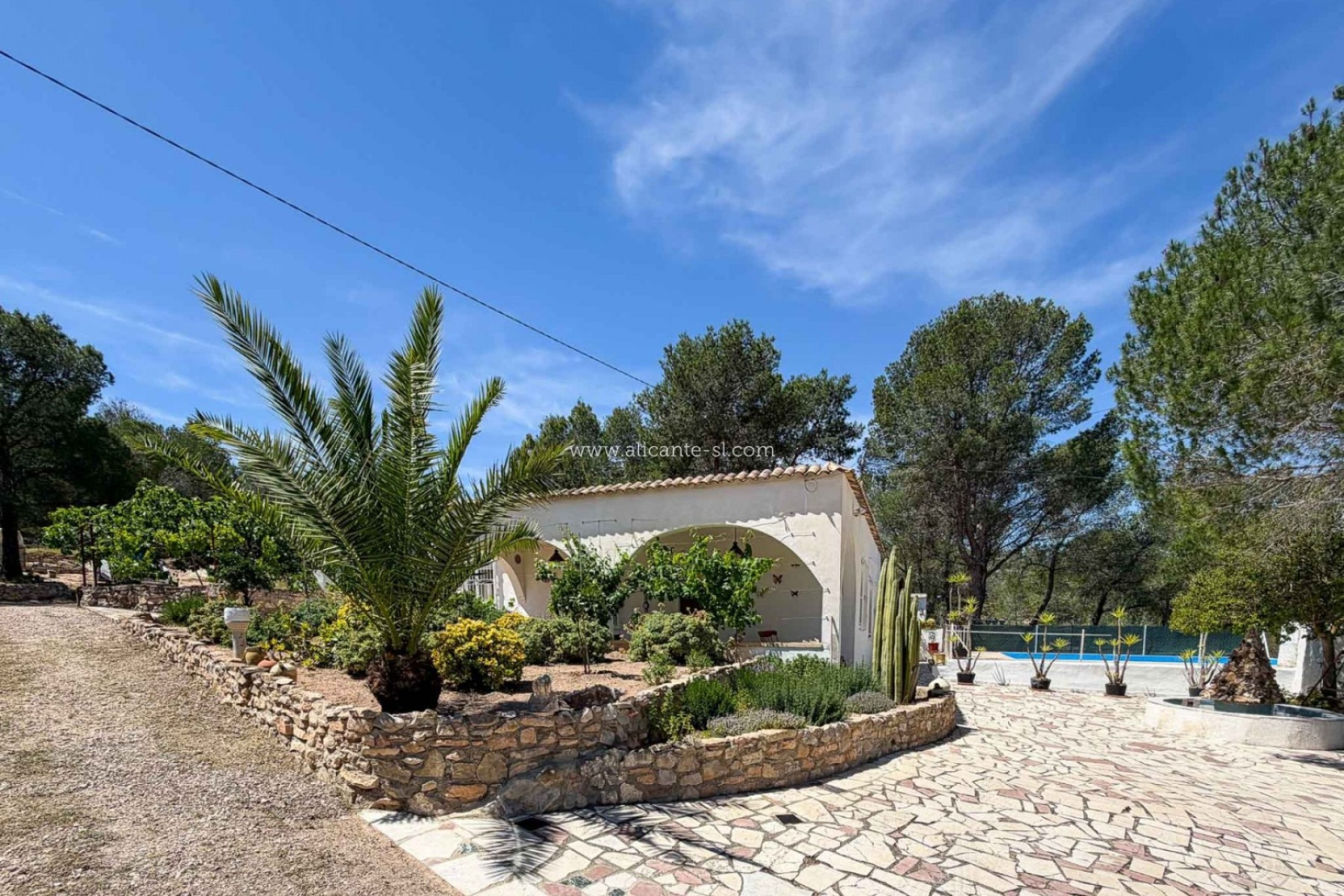 Revente - Villa -
Hondón de las Nieves - HONDON DE LAS NIEVES