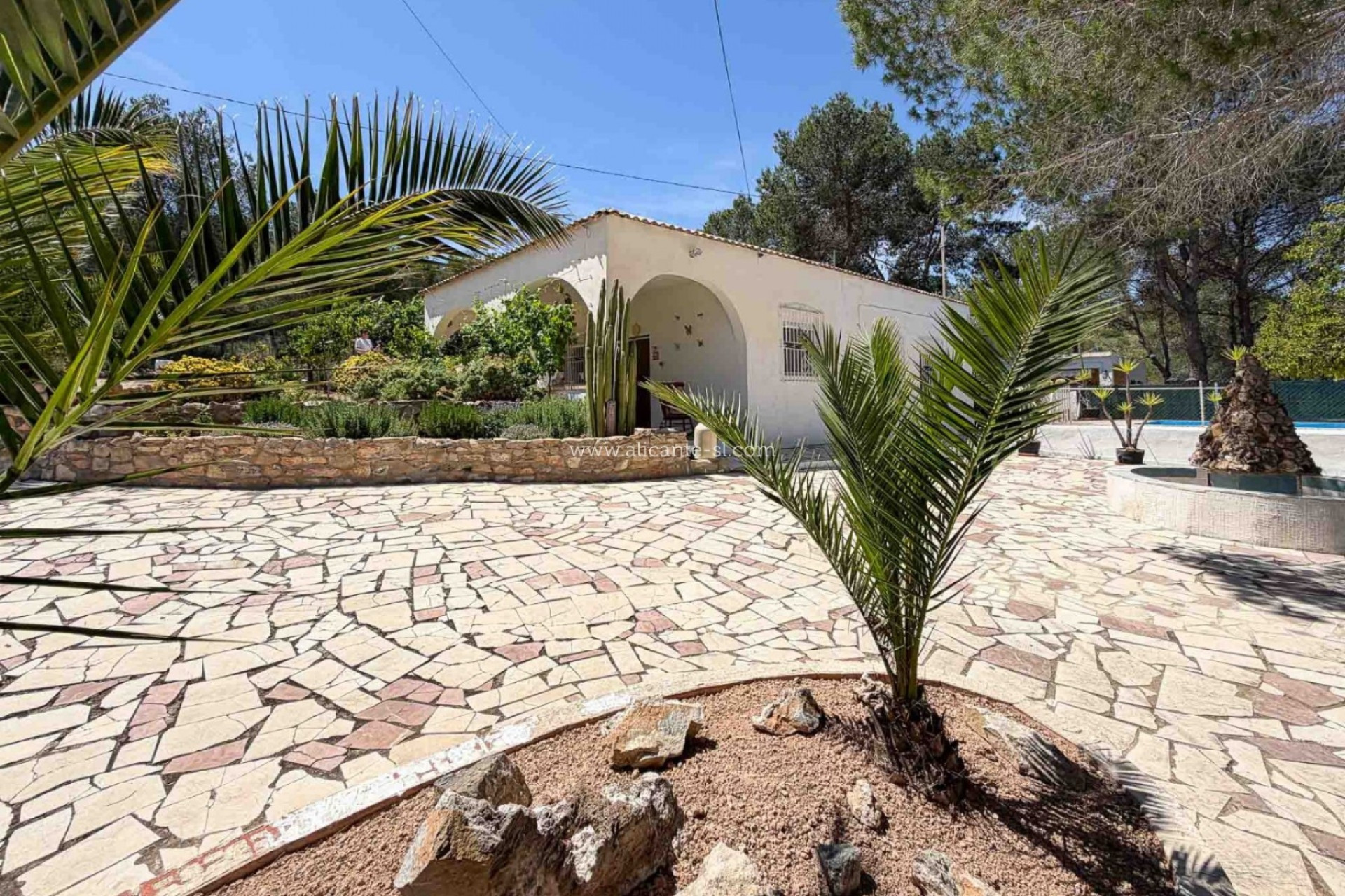 Revente - Villa -
Hondón de las Nieves - HONDON DE LAS NIEVES