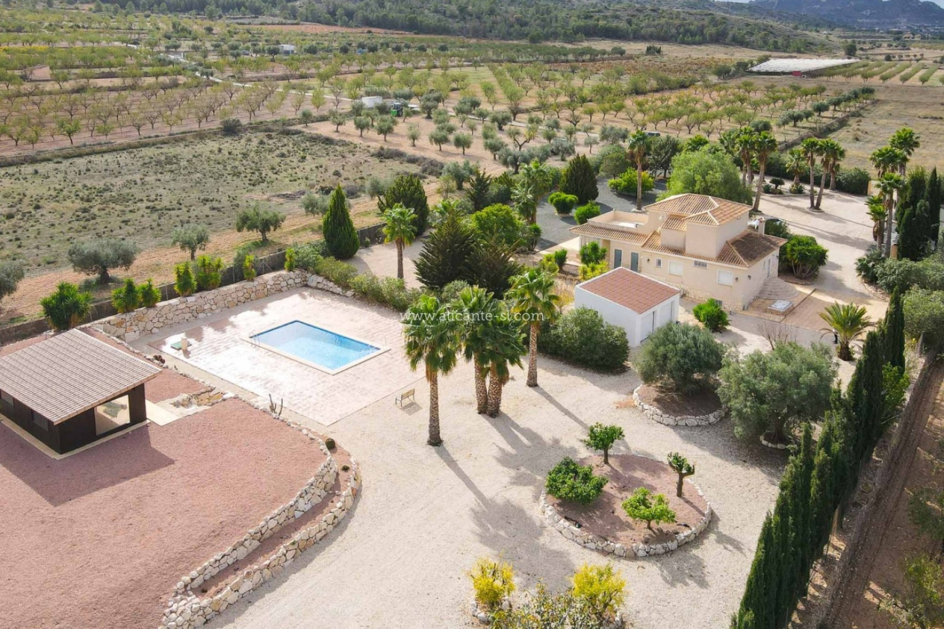 Revente - Villa -
Hondón de las Nieves - HONDON DE LAS NIEVES