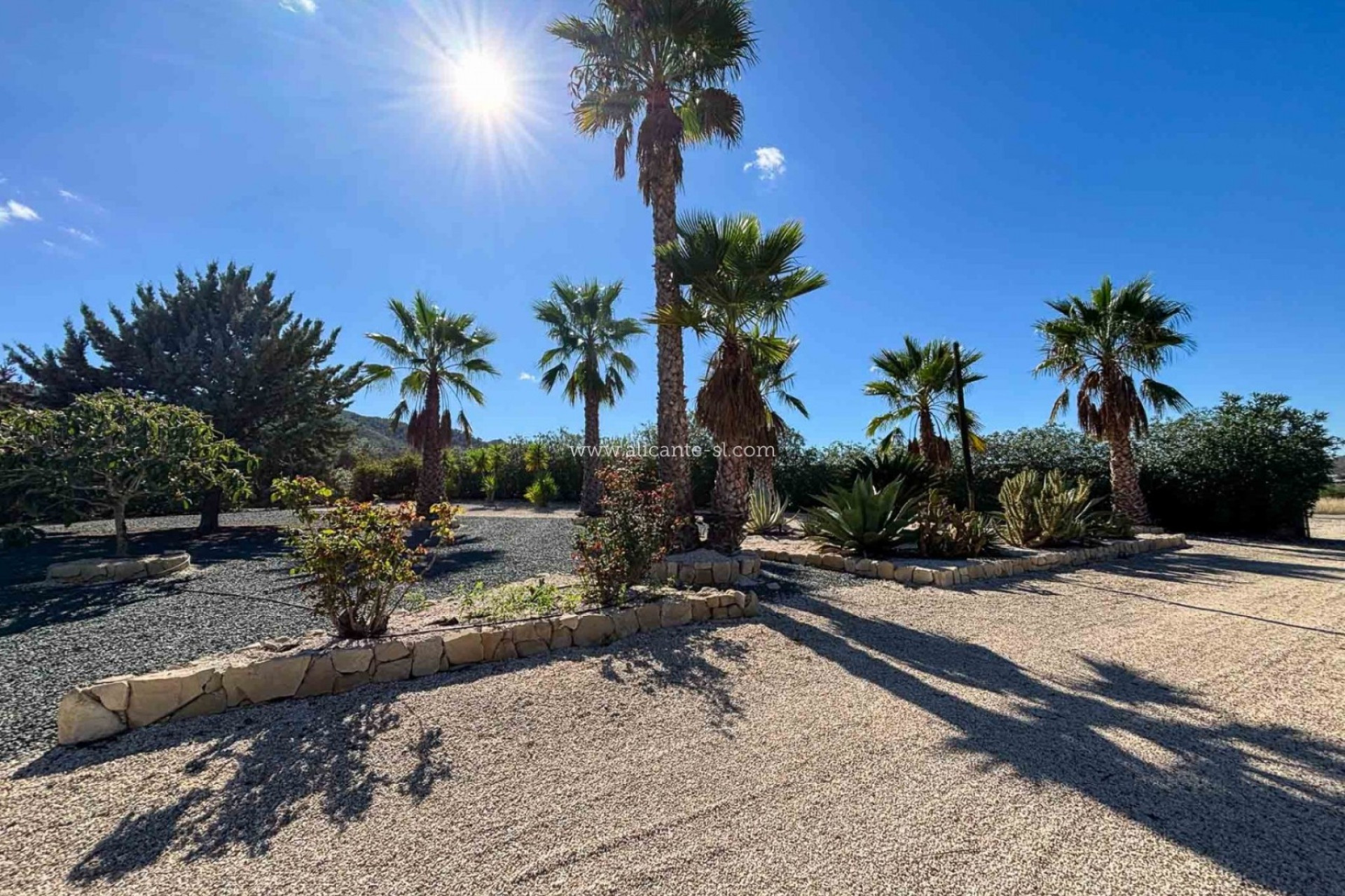 Revente - Villa -
Hondón de las Nieves - HONDON DE LAS NIEVES