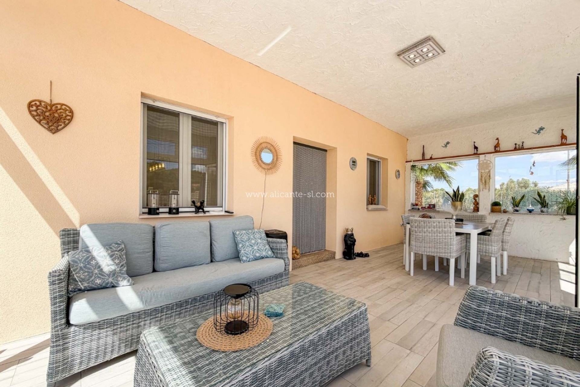 Revente - Villa -
Hondón de las Nieves - HONDON DE LAS NIEVES