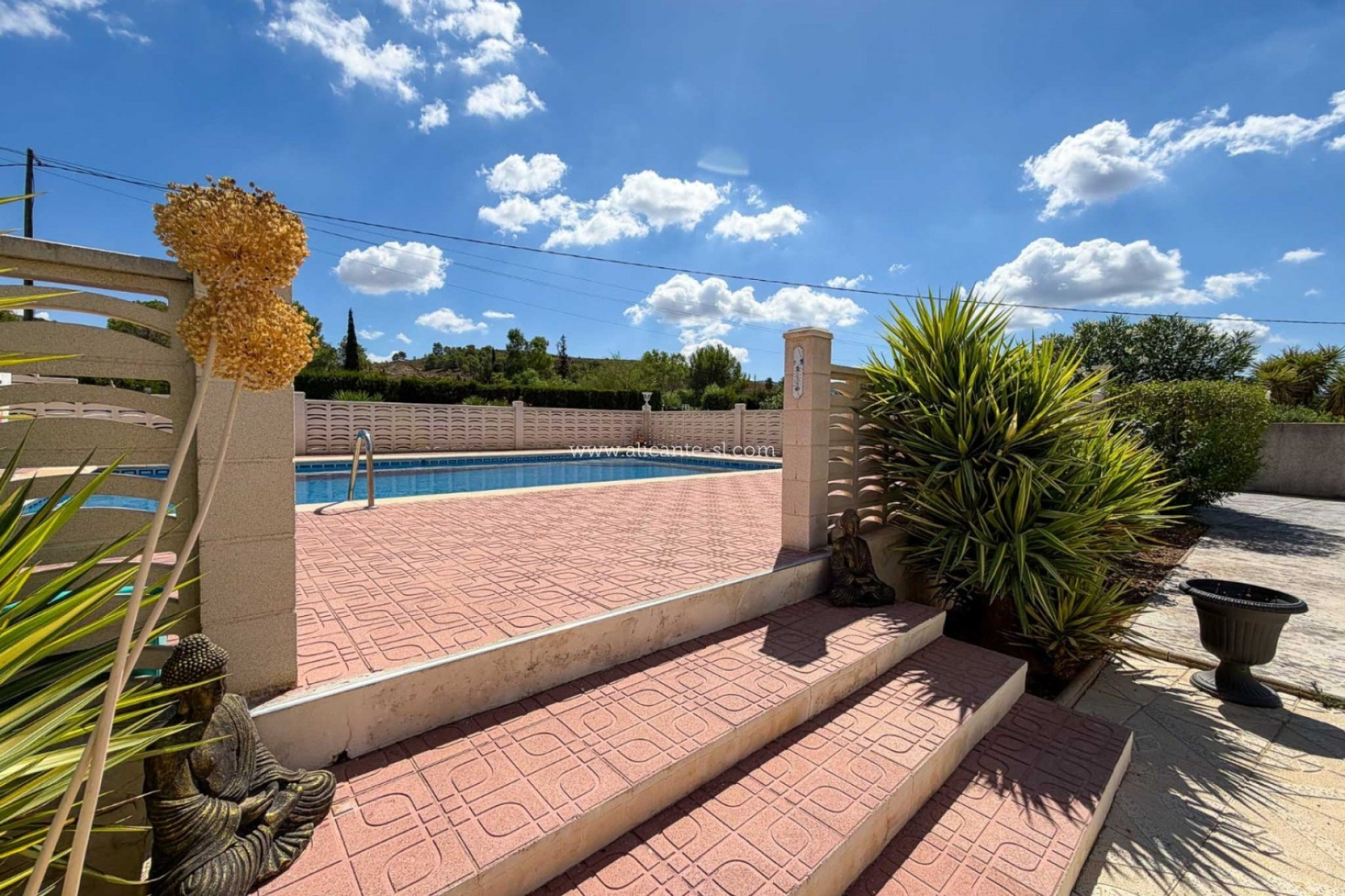 Revente - Villa -
Hondón de las Nieves - HONDON DE LAS NIEVES