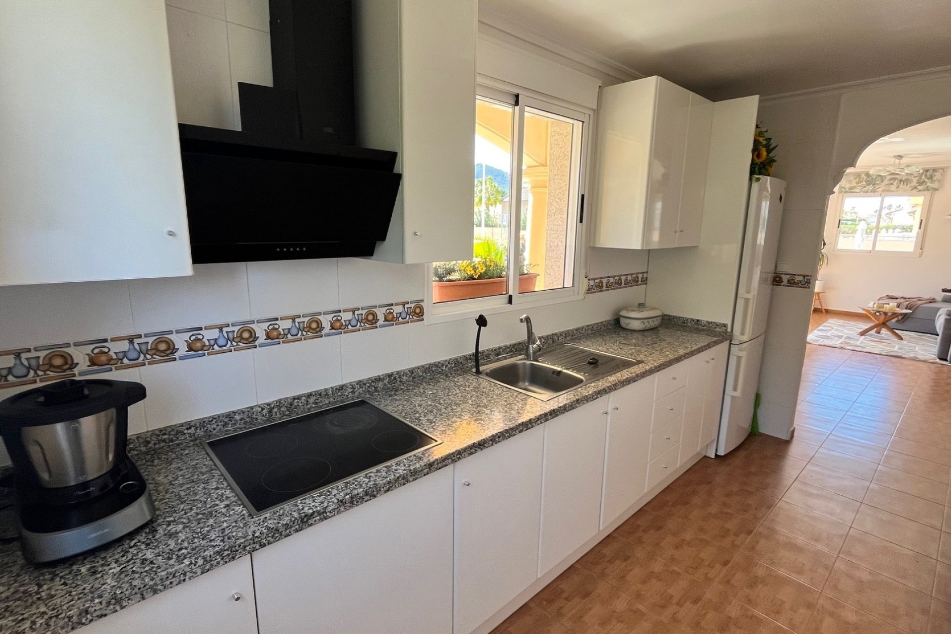 Revente - Villa -
Hondón de las Nieves - Urbaniz La Montañosa