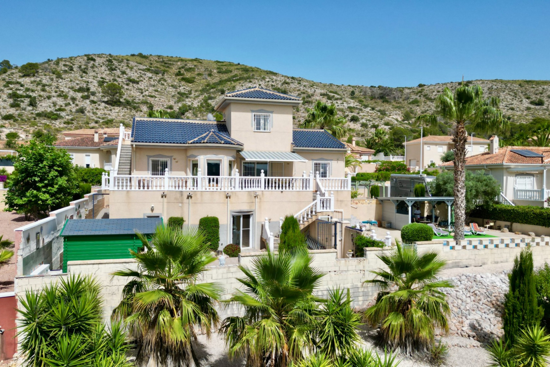 Revente - Villa -
Hondón de las Nieves