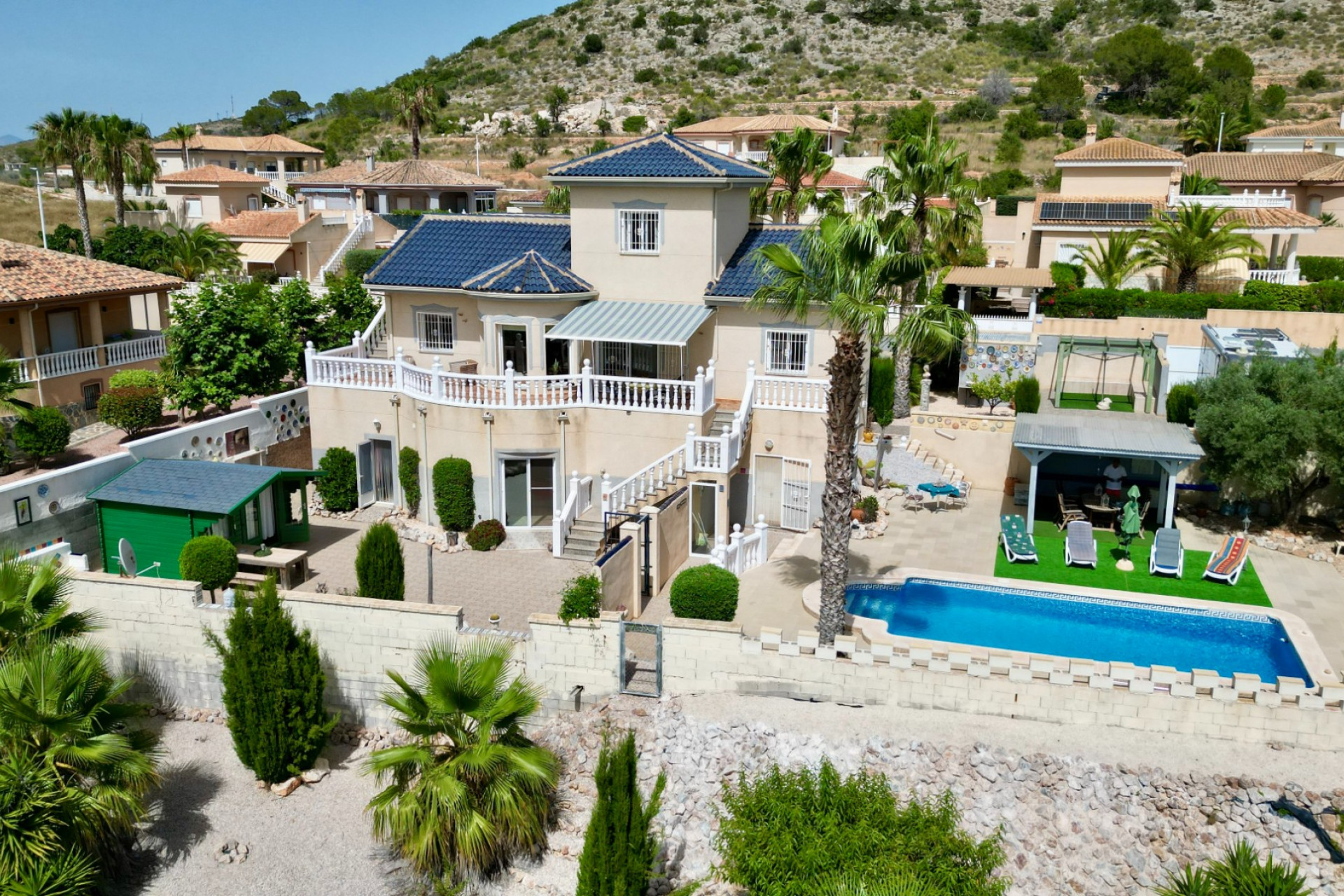 Revente - Villa -
Hondón de las Nieves