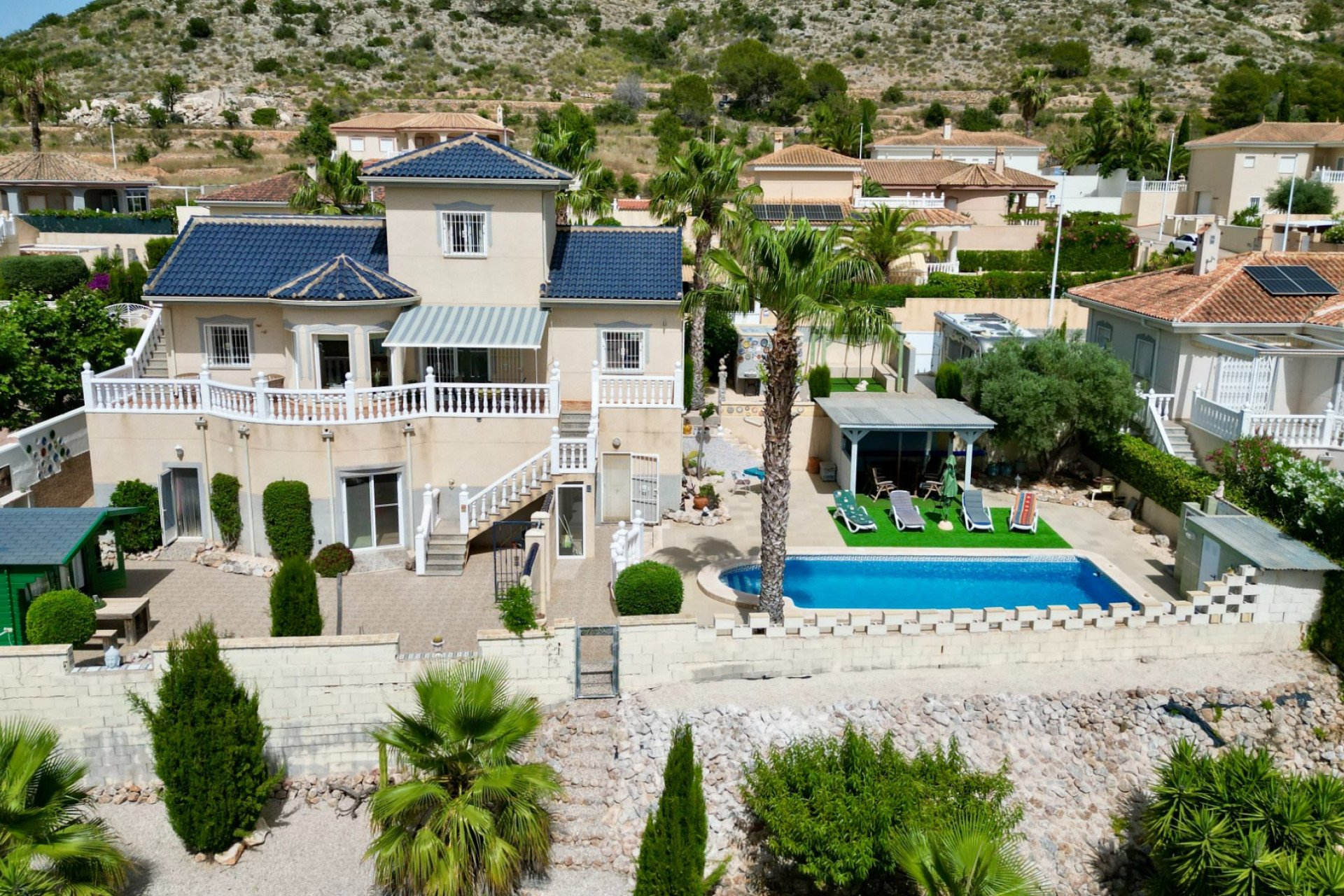 Revente - Villa -
Hondón de las Nieves