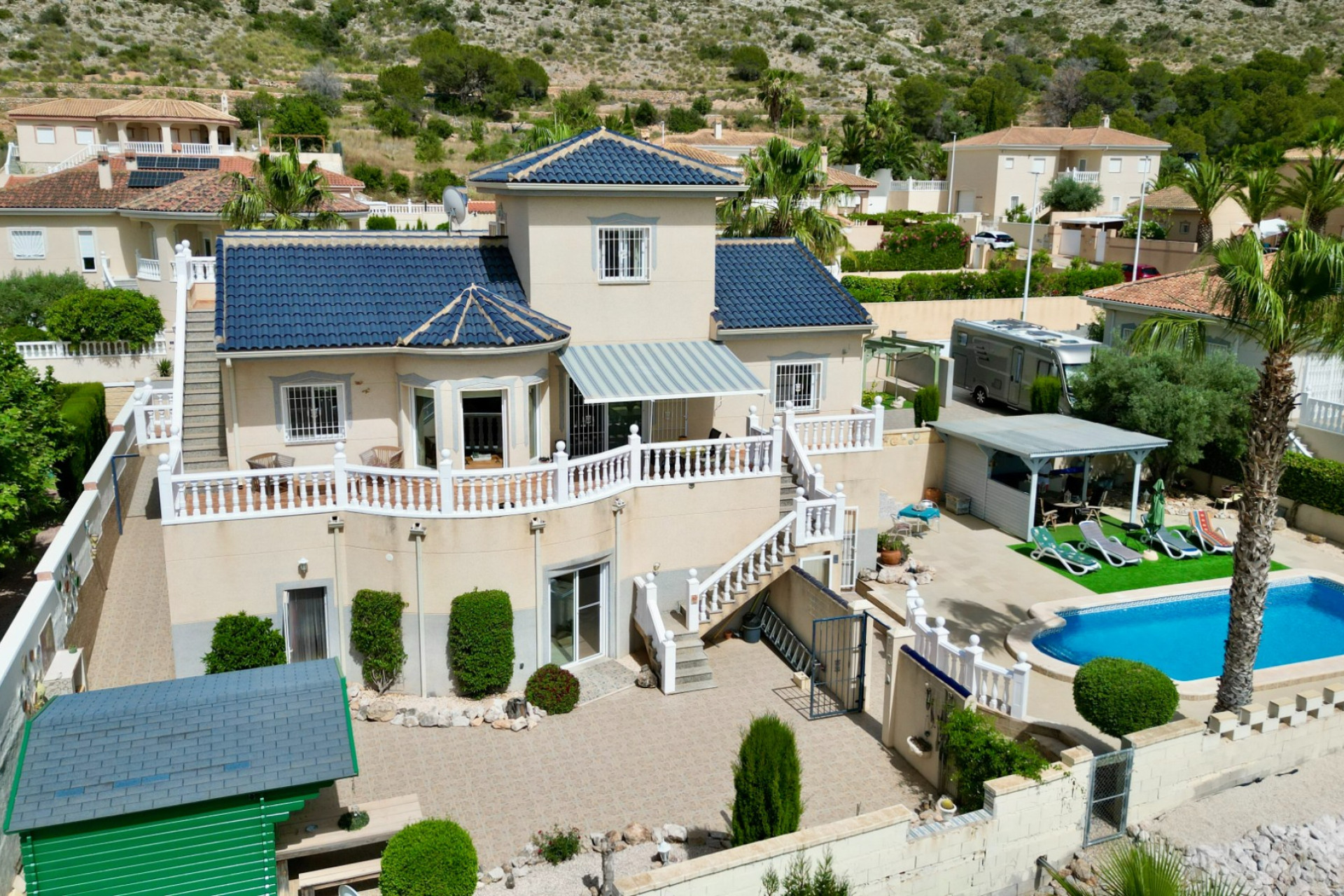 Revente - Villa -
Hondón de las Nieves