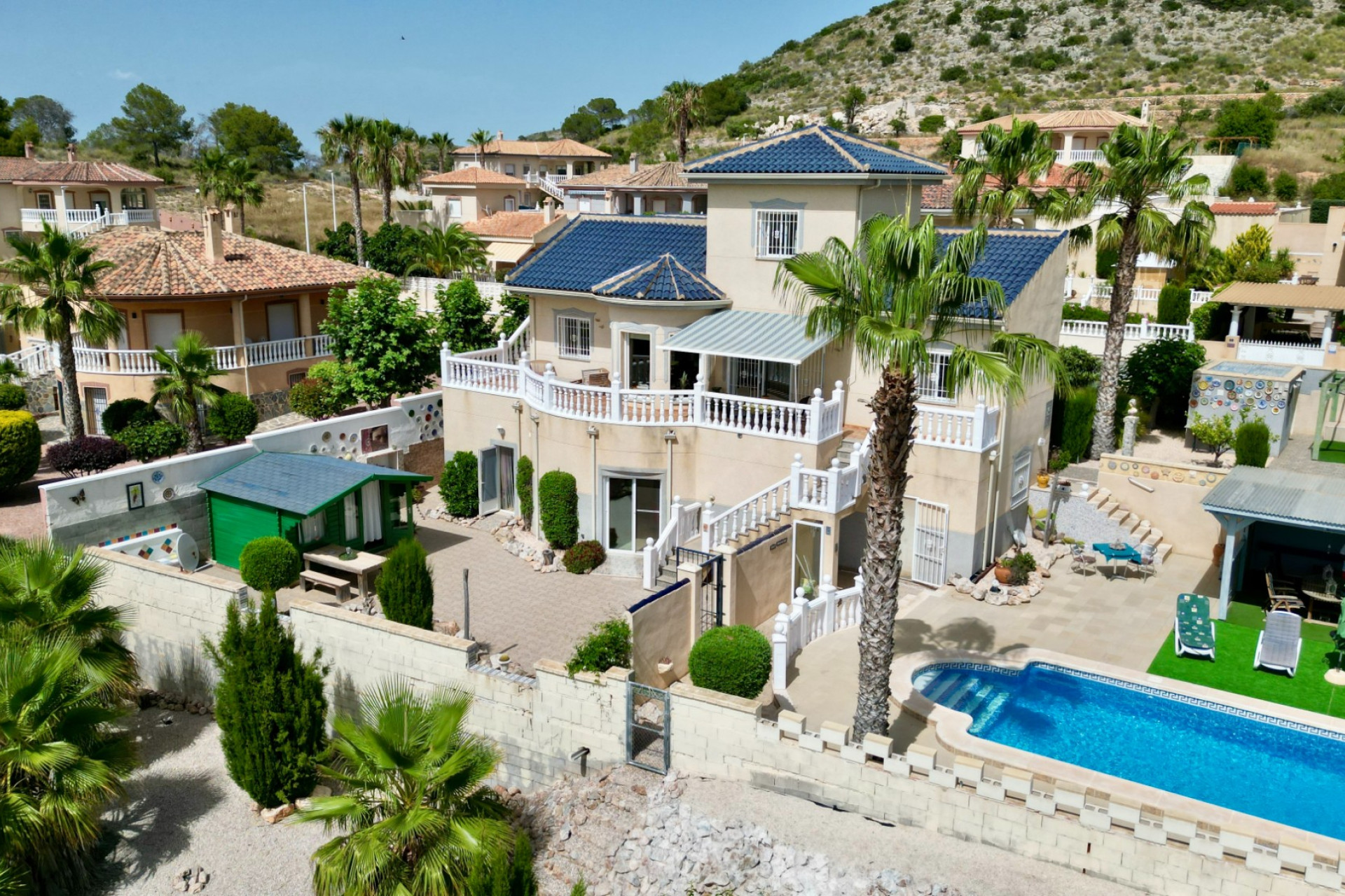 Revente - Villa -
Hondón de las Nieves