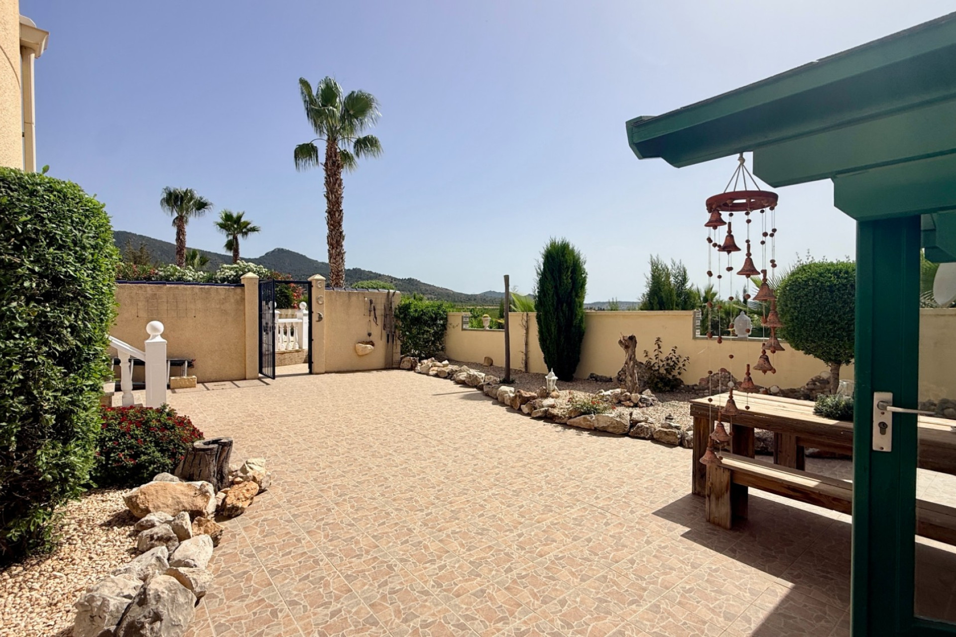 Revente - Villa -
Hondón de las Nieves