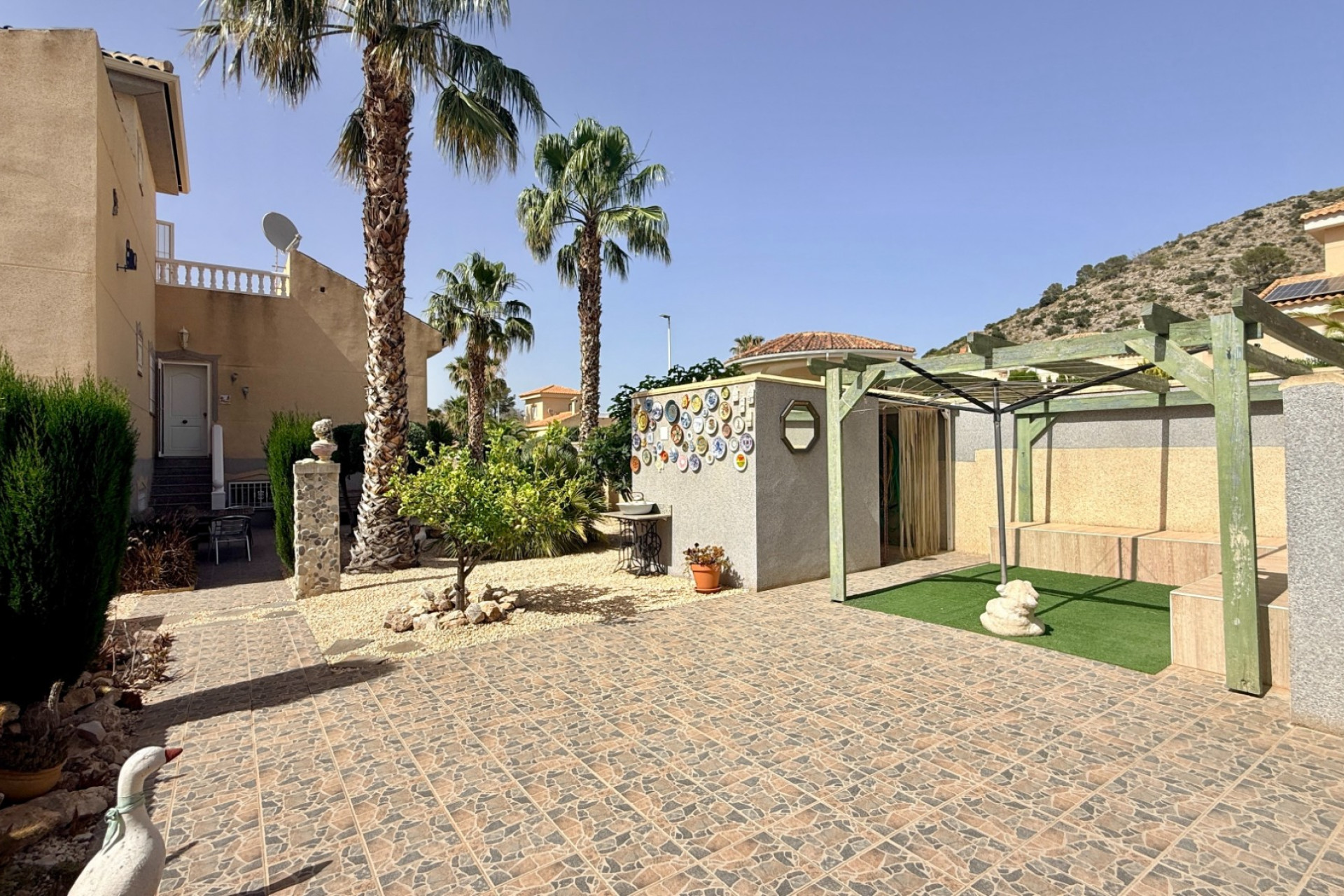 Revente - Villa -
Hondón de las Nieves