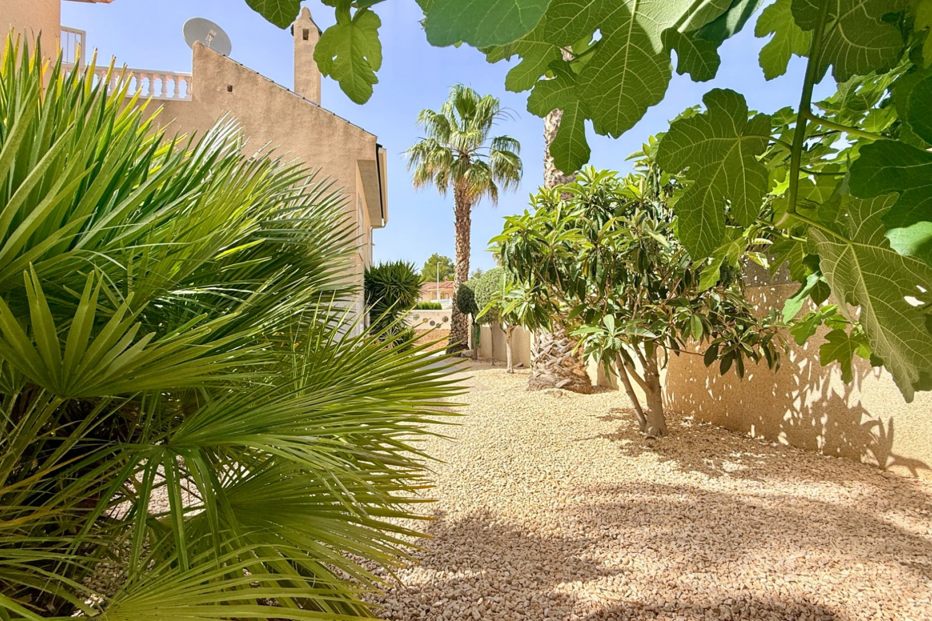 Revente - Villa -
Hondón de las Nieves