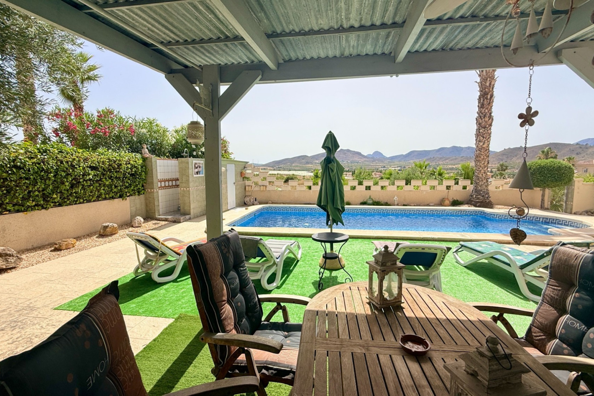 Revente - Villa -
Hondón de las Nieves