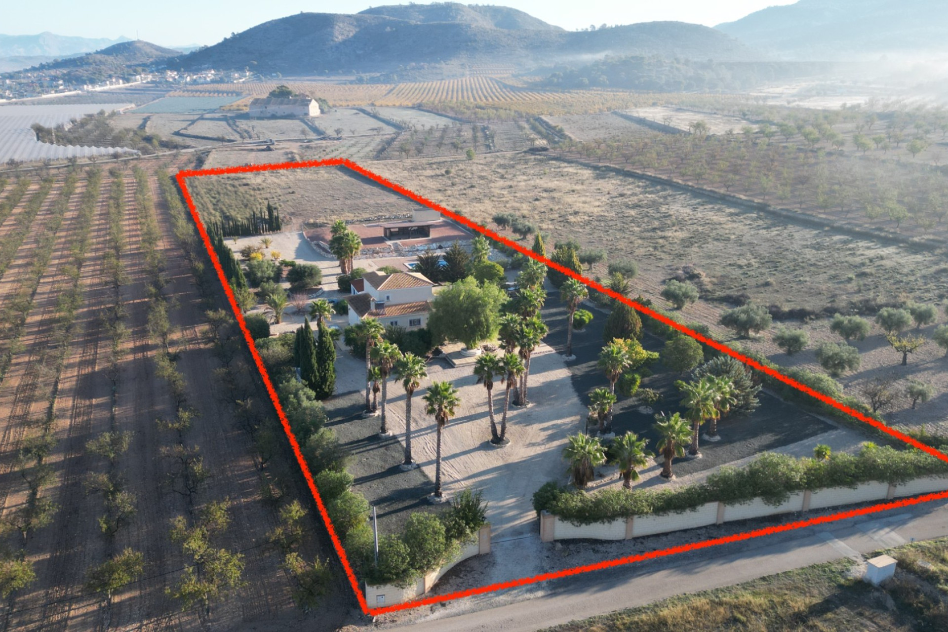 Revente - Villa -
Hondón de las Nieves
