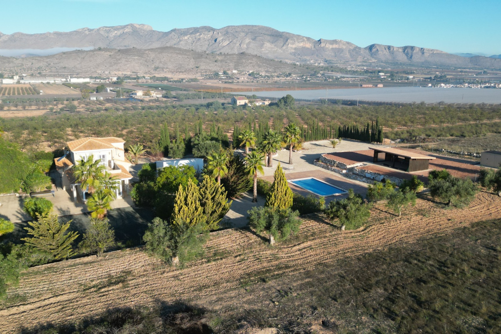Revente - Villa -
Hondón de las Nieves