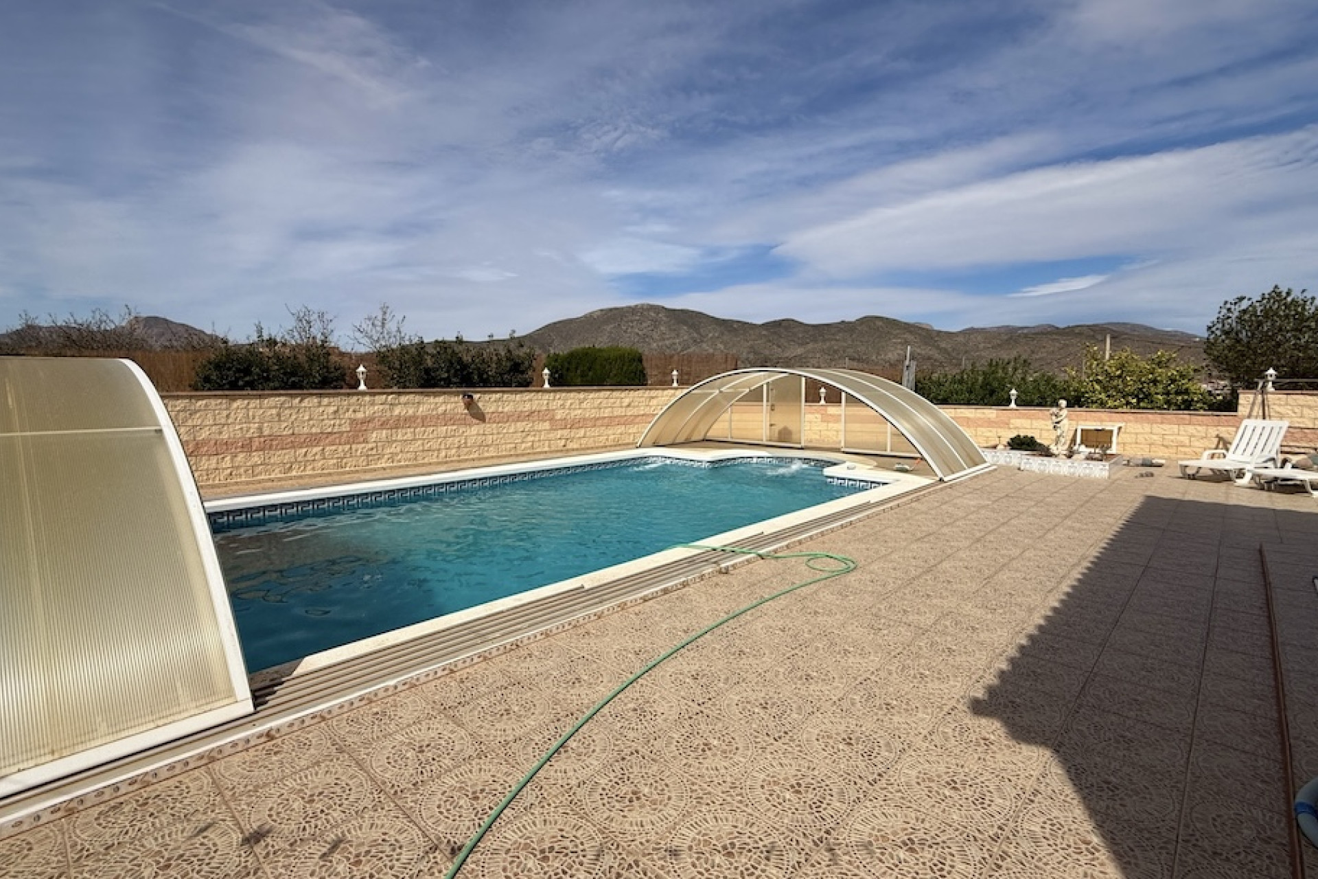 Revente - Villa -
Hondón de los Fráiles - HONDON DE LOS FRAILES