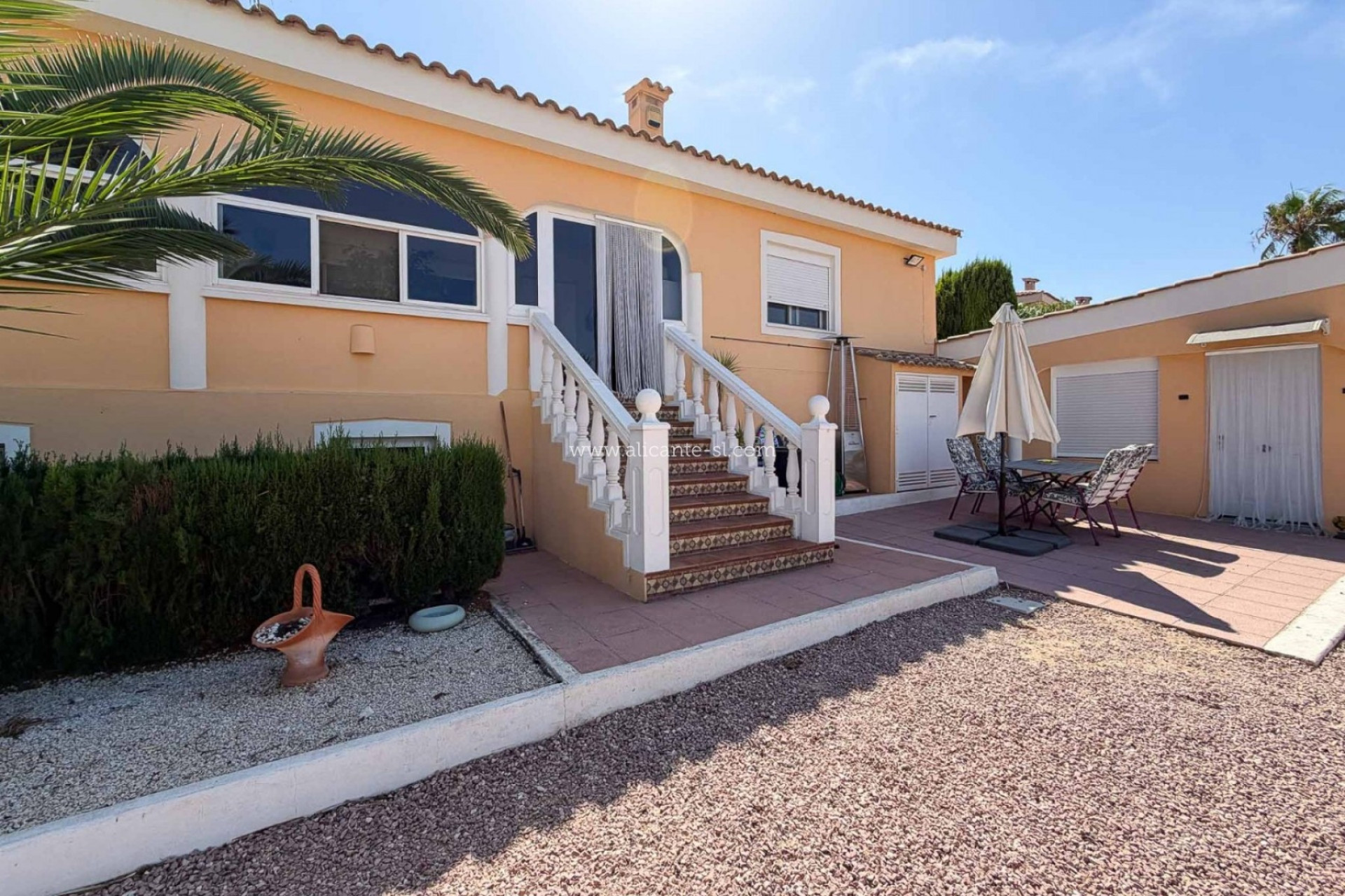 Revente - Villa -
Hondón de los Fráiles - HONDON DE LOS FRAILES