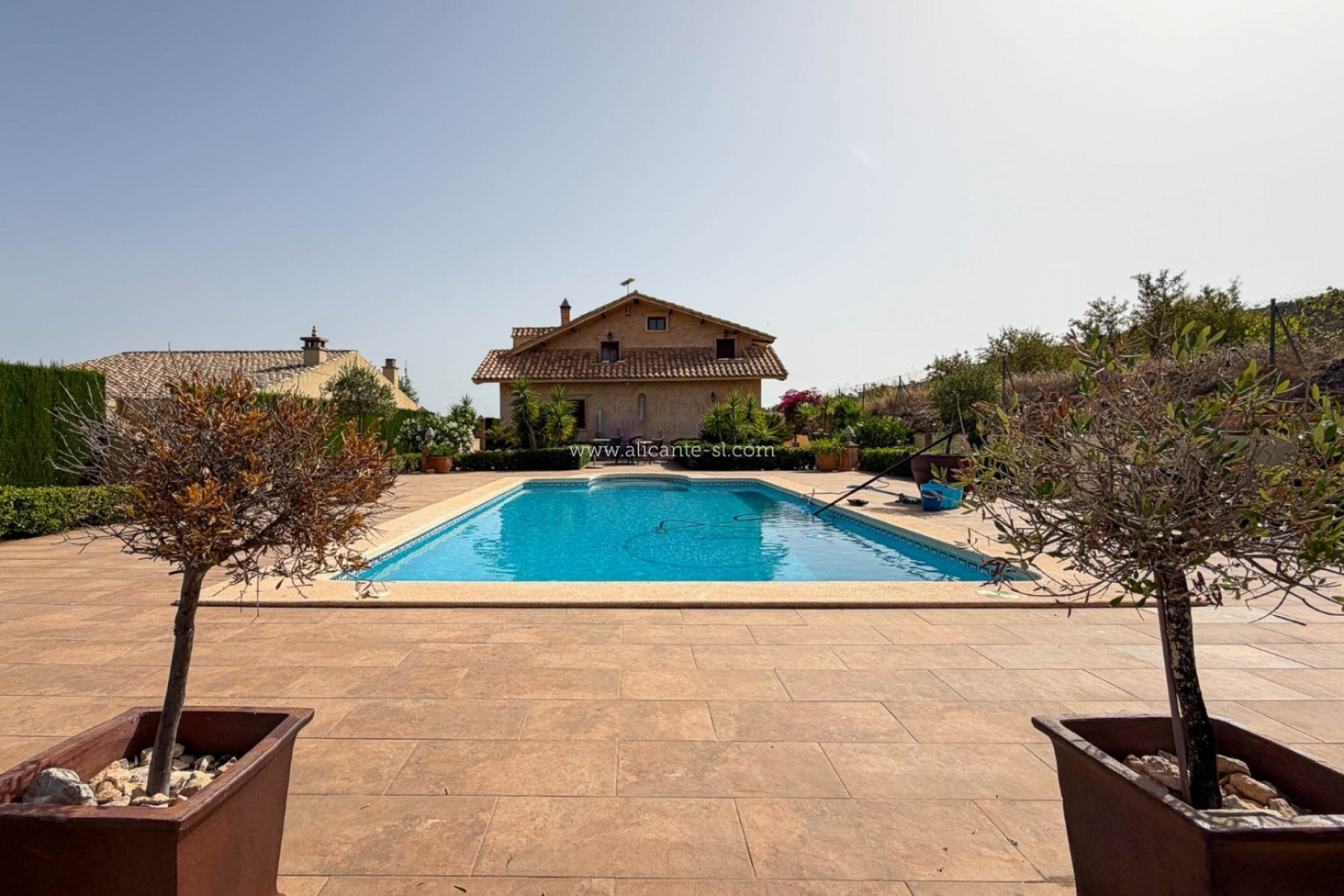 Revente - Villa -
Hondón de los Fráiles - HONDON DE LOS FRAILES