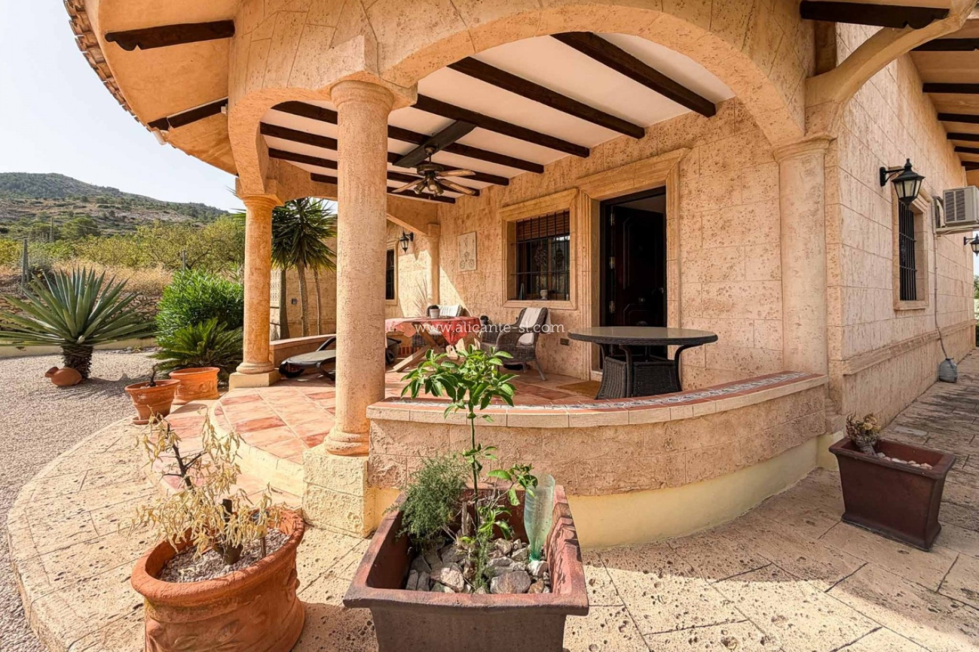 Revente - Villa -
Hondón de los Fráiles - HONDON DE LOS FRAILES