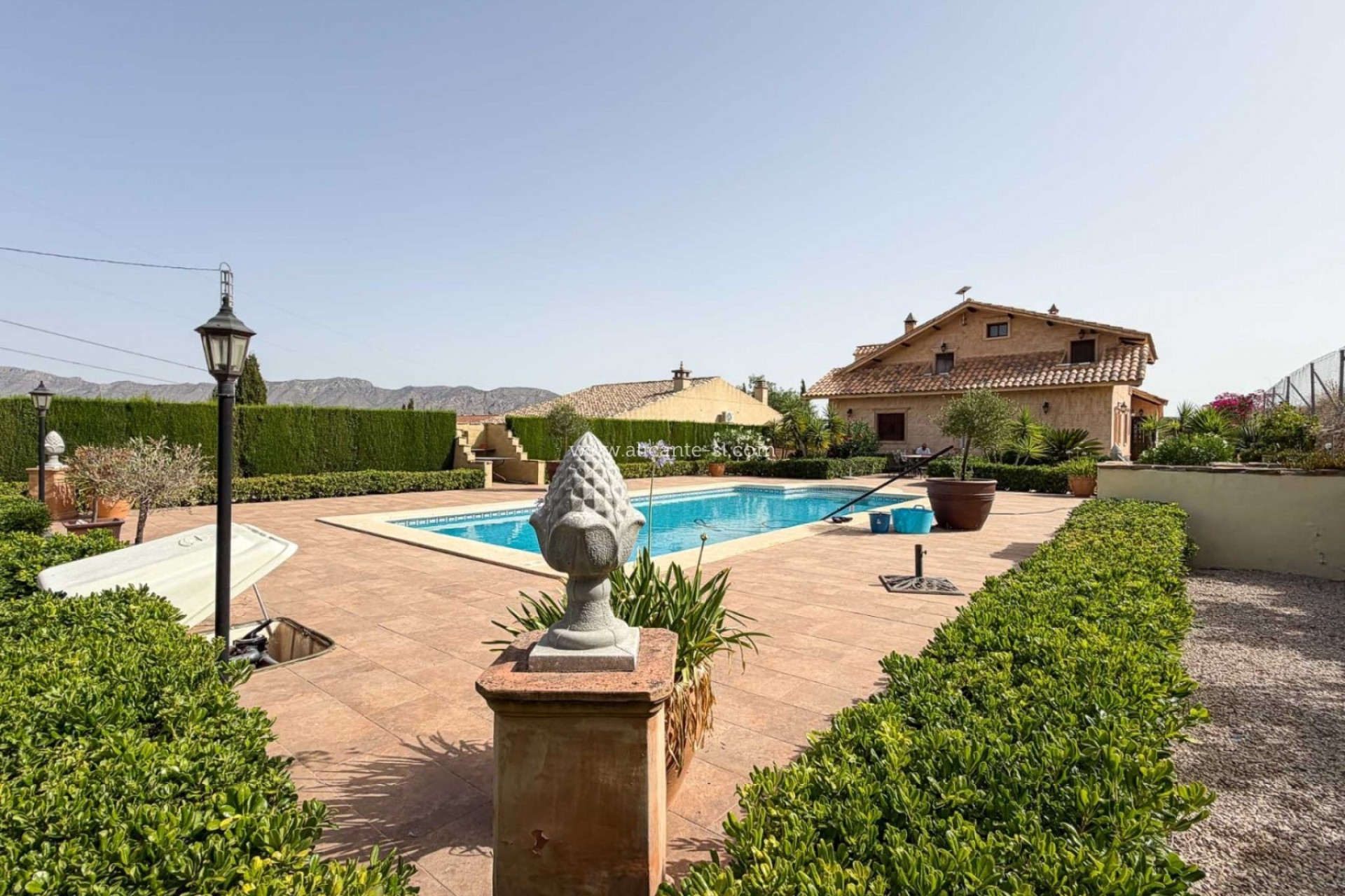 Revente - Villa -
Hondón de los Fráiles - HONDON DE LOS FRAILES