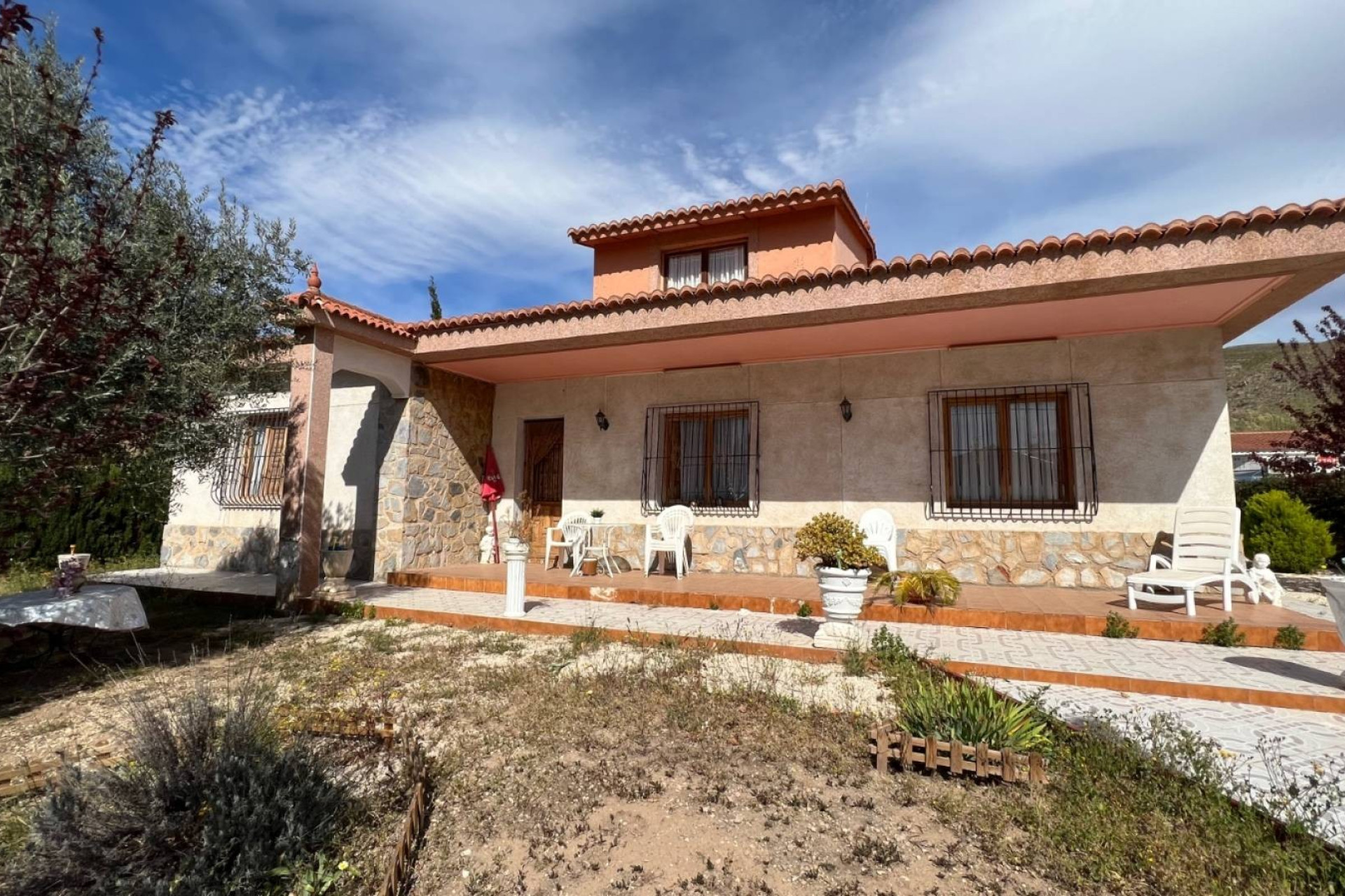 Revente - Villa -
Hondón de los Fráiles - HONDON DE LOS FRAILES