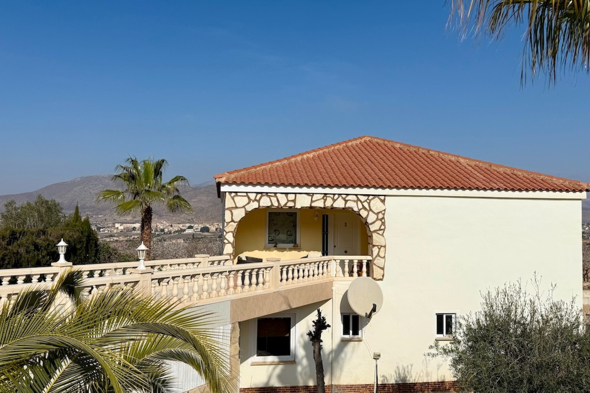 Revente - Villa -
Hondón de los Fráiles