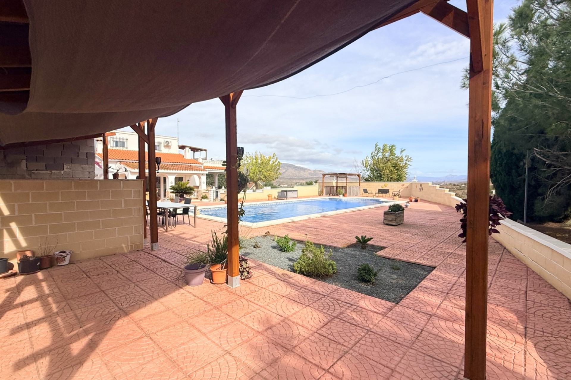 Revente - Villa -
Hondón de los Fráiles